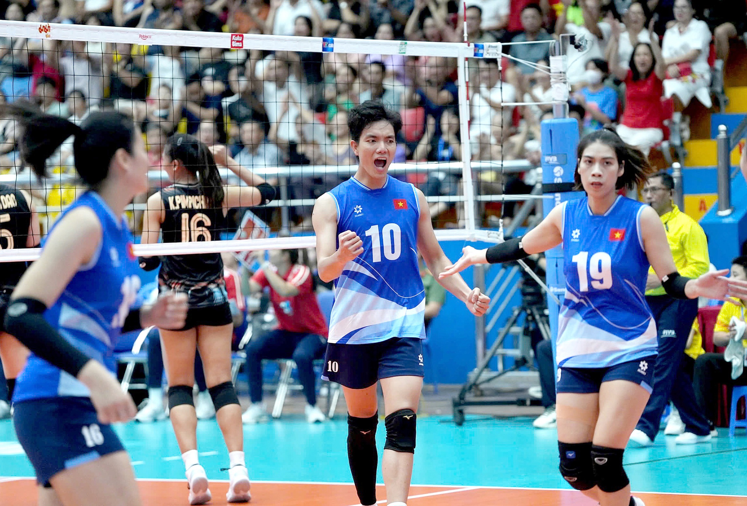 Bích Tuyền - Ảnh 1.