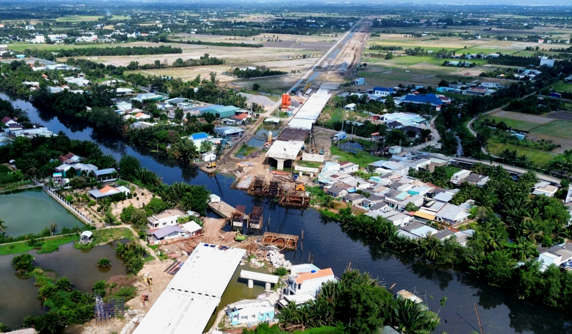 Long An sắp có thêm khu dân cư 50.000 người ven vành đai 3 TP.HCM, phía bắc sông Bến Lức - Chợ Đệm - Ảnh 1.