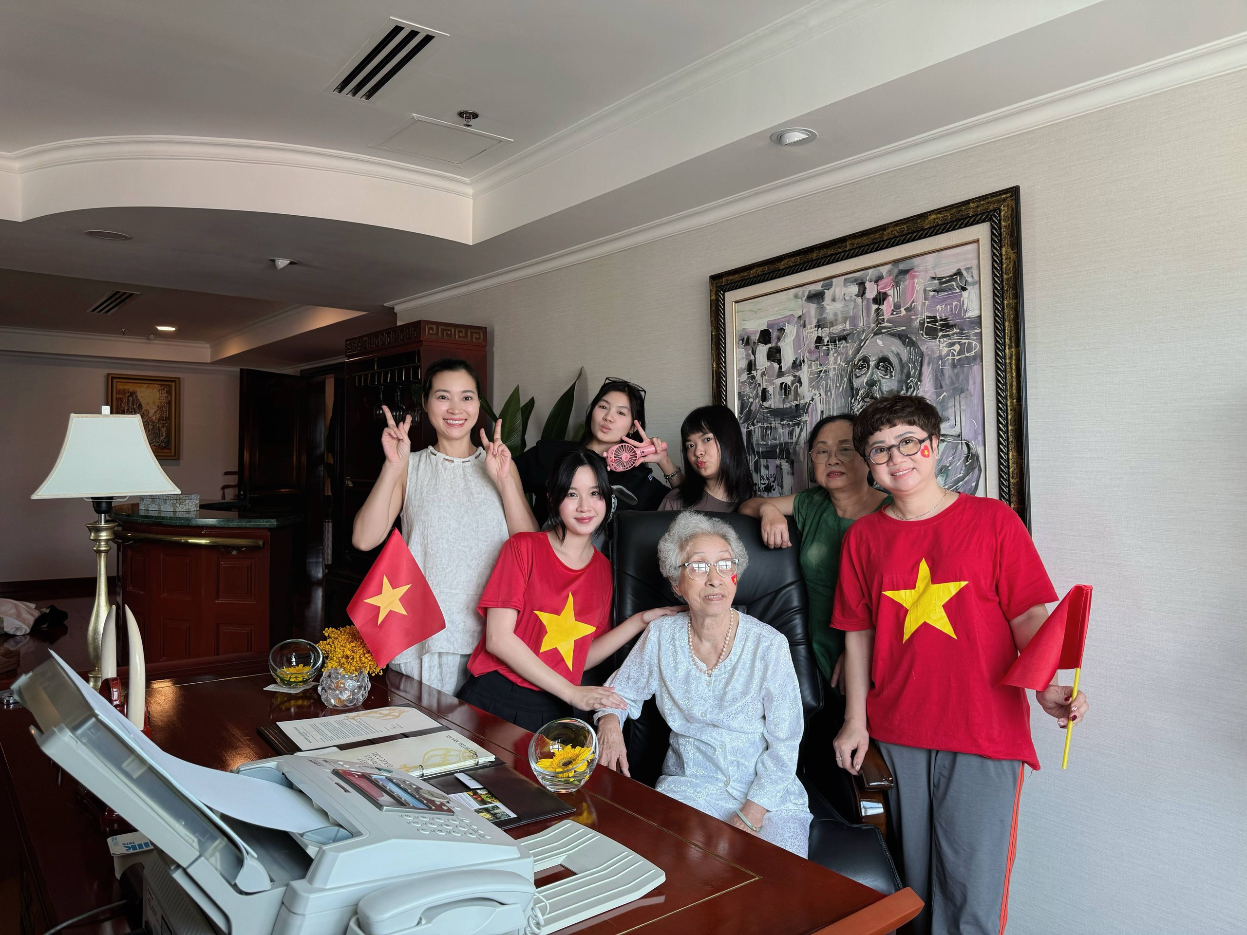 diễu binh - Ảnh 1.