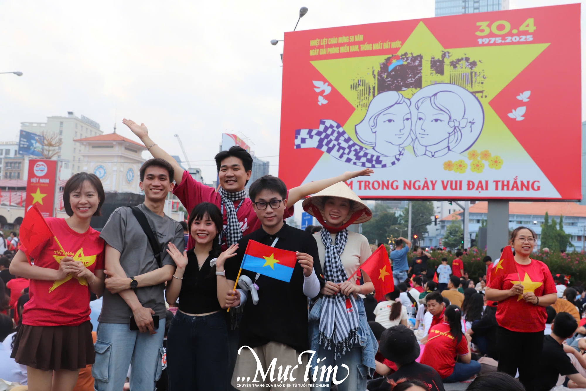 Trang trọng, khí thế trong lễ diễu binh, diễu hành 30-4 tại TP.HCM- Ảnh 31.