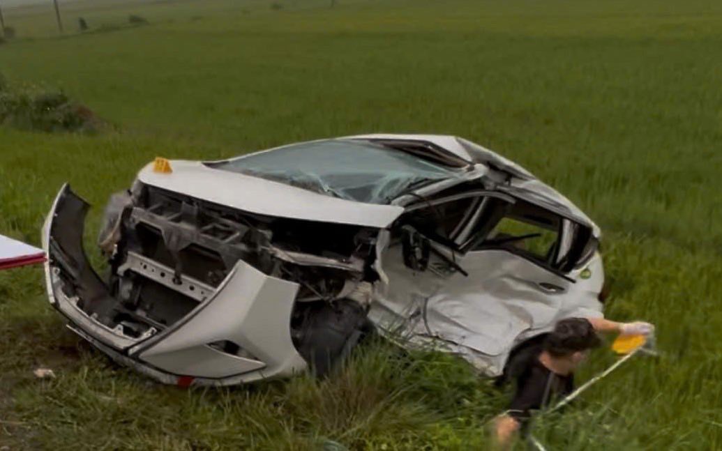 Taxi điện tông từ phía sau, một người đàn ông tử vong   - Ảnh 3.