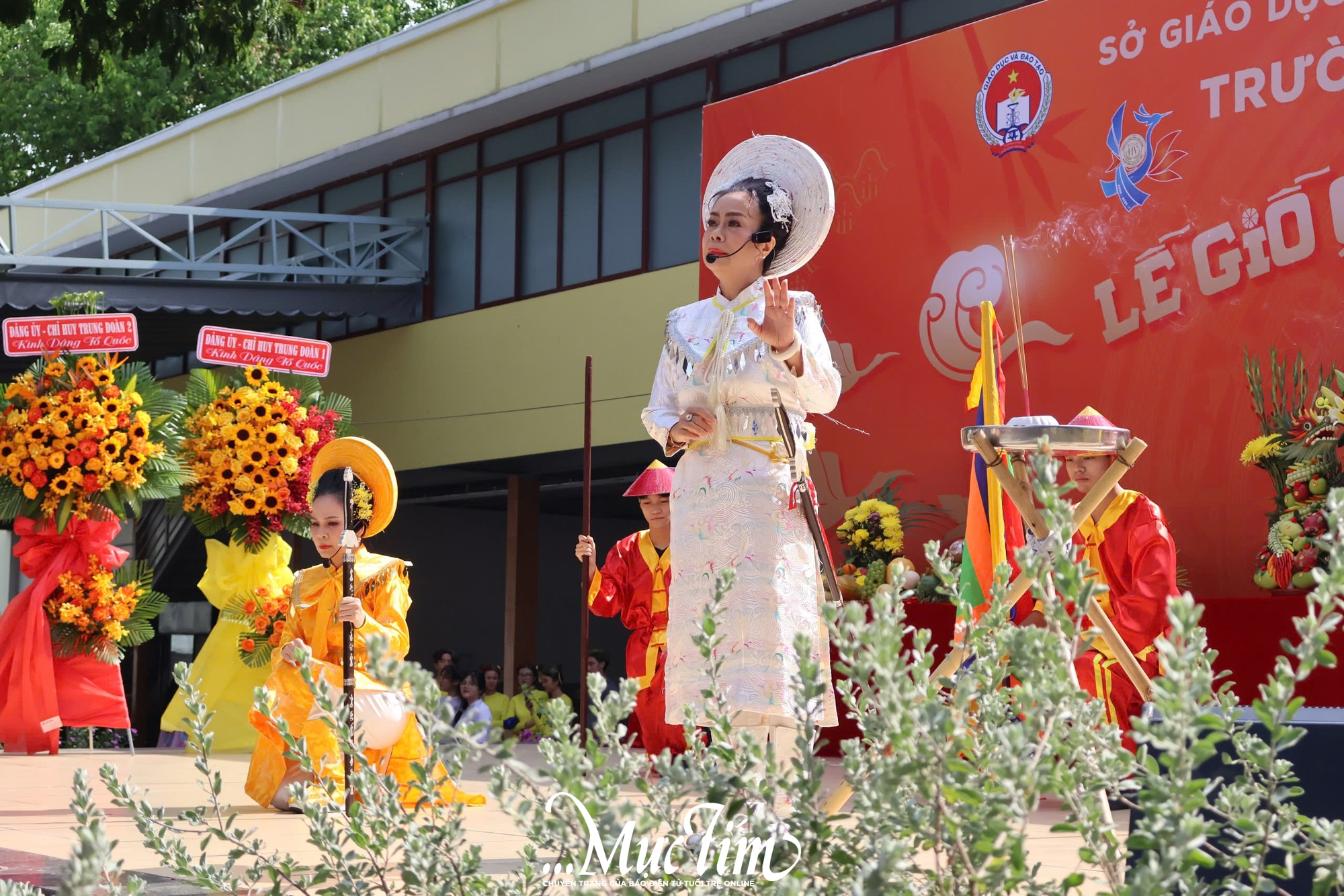 Tiếng trống Mê Linh vang lên tại Trường THPT Hùng Vương trong ngày Giỗ Tổ- Ảnh 18.
