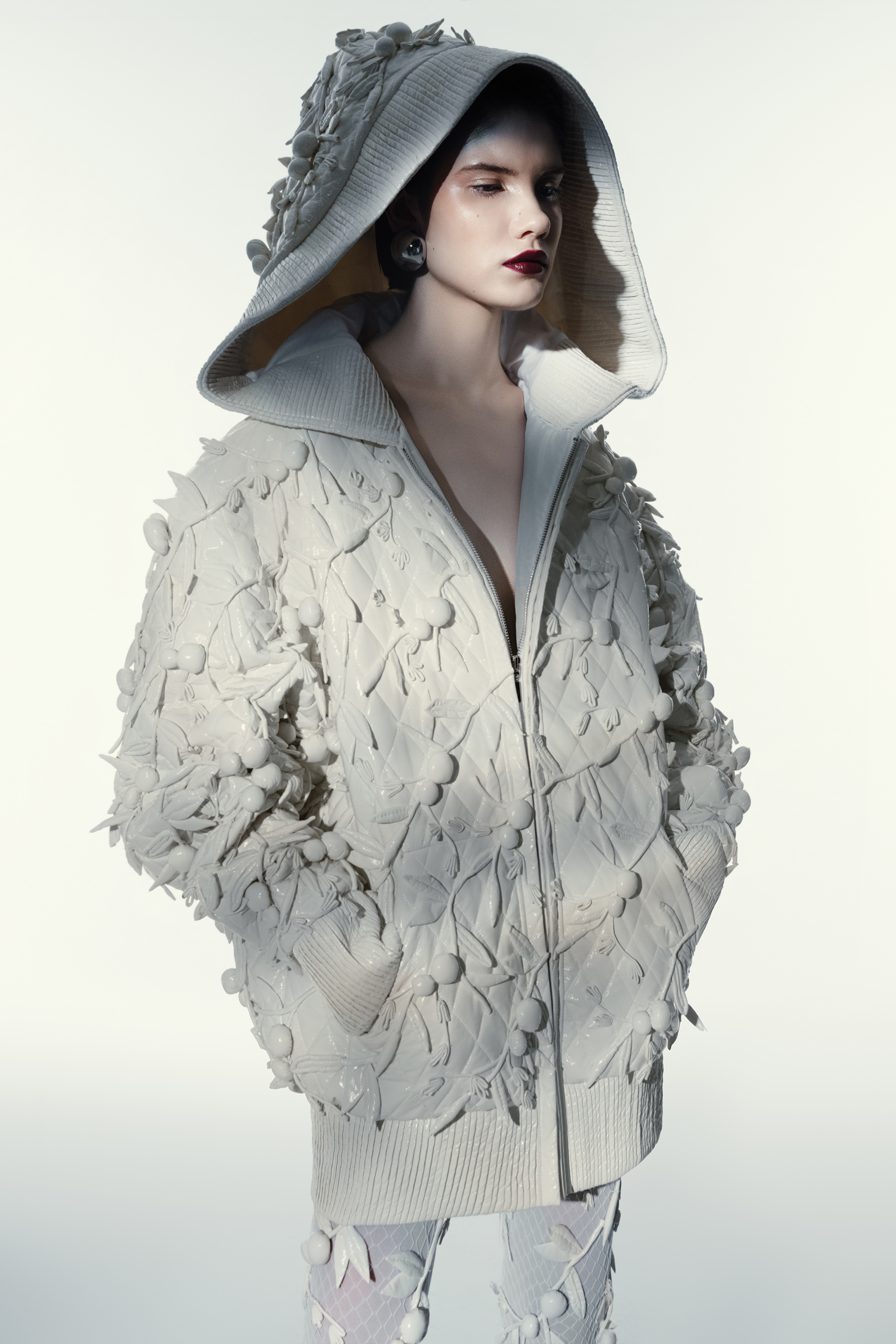 Cong Tri honors Lanh My A silk in Vogue magazine - Photo 15. Công Trí - Ảnh 15.