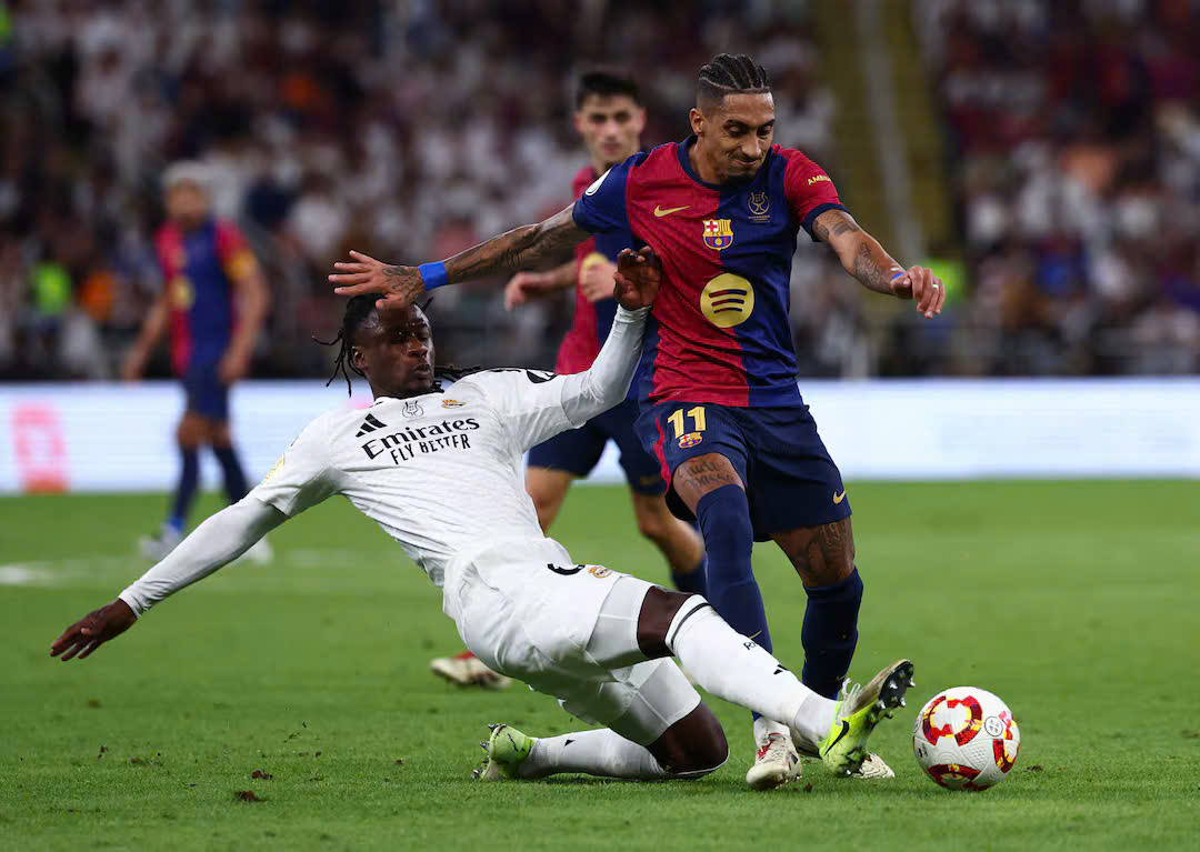 Barcelona - Ảnh 1.