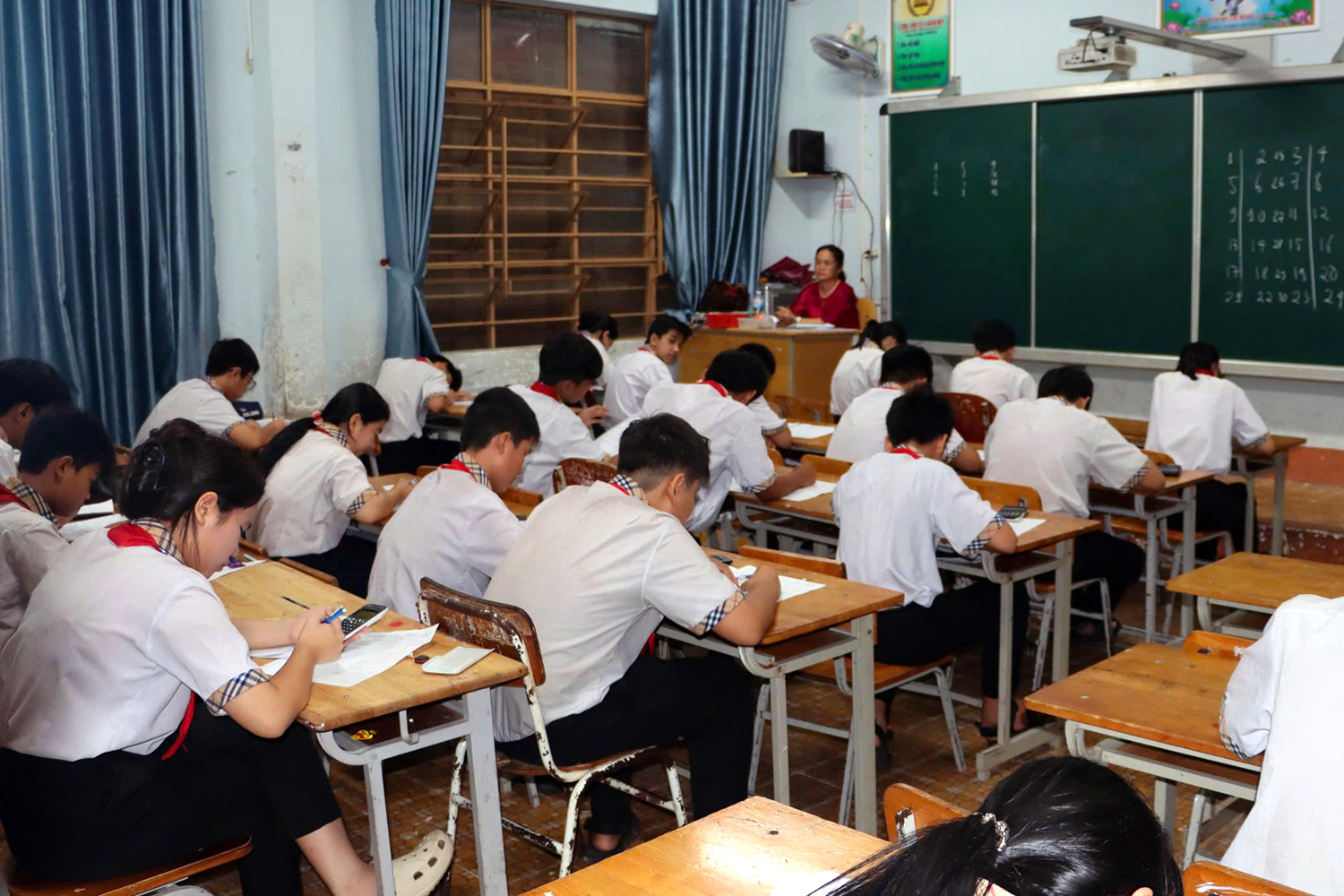 lộ đề thi - Ảnh 1.