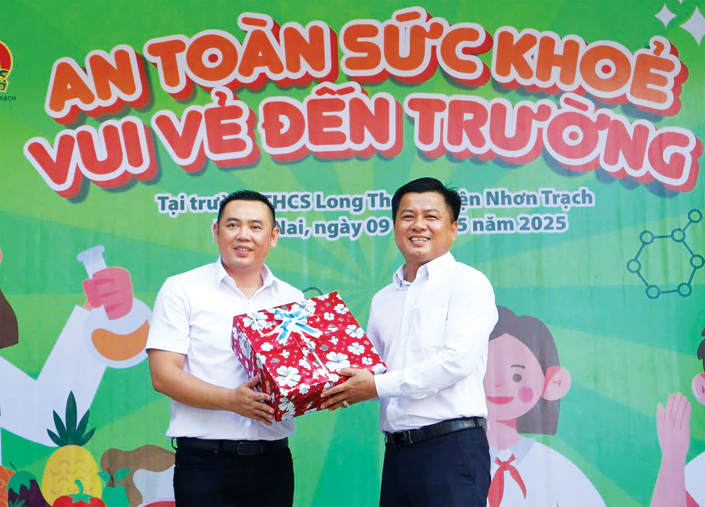 Trường THCS Long Thọ (Đồng Nai) học kỹ năng chọn thực phẩm, bảo vệ sức khỏe- Ảnh 7.