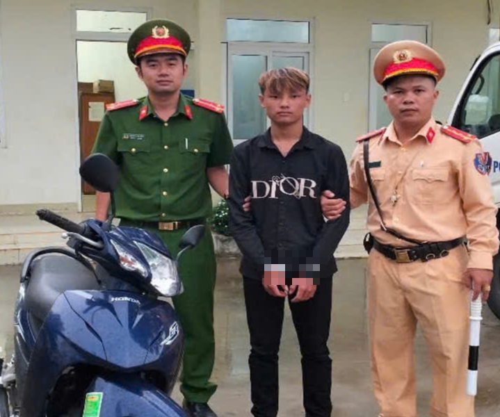 cảnh sát giao thông - Ảnh 1.