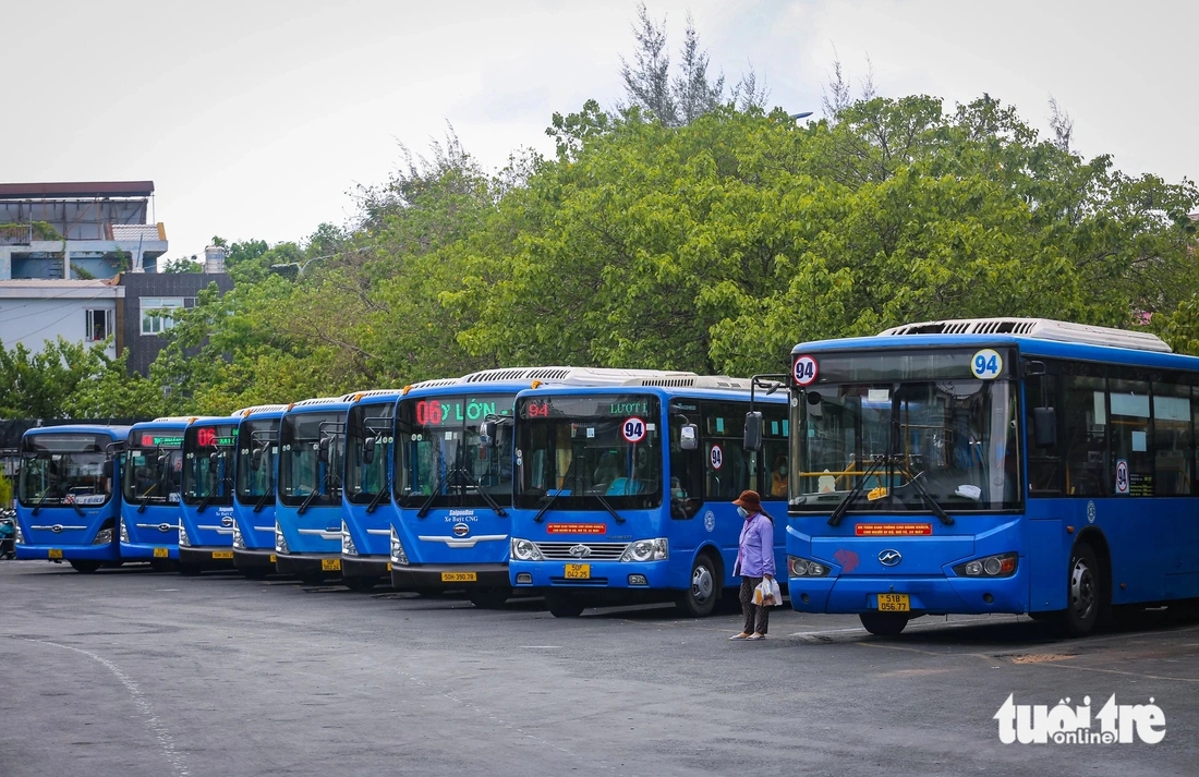 Saigon Bus - Ảnh 1.