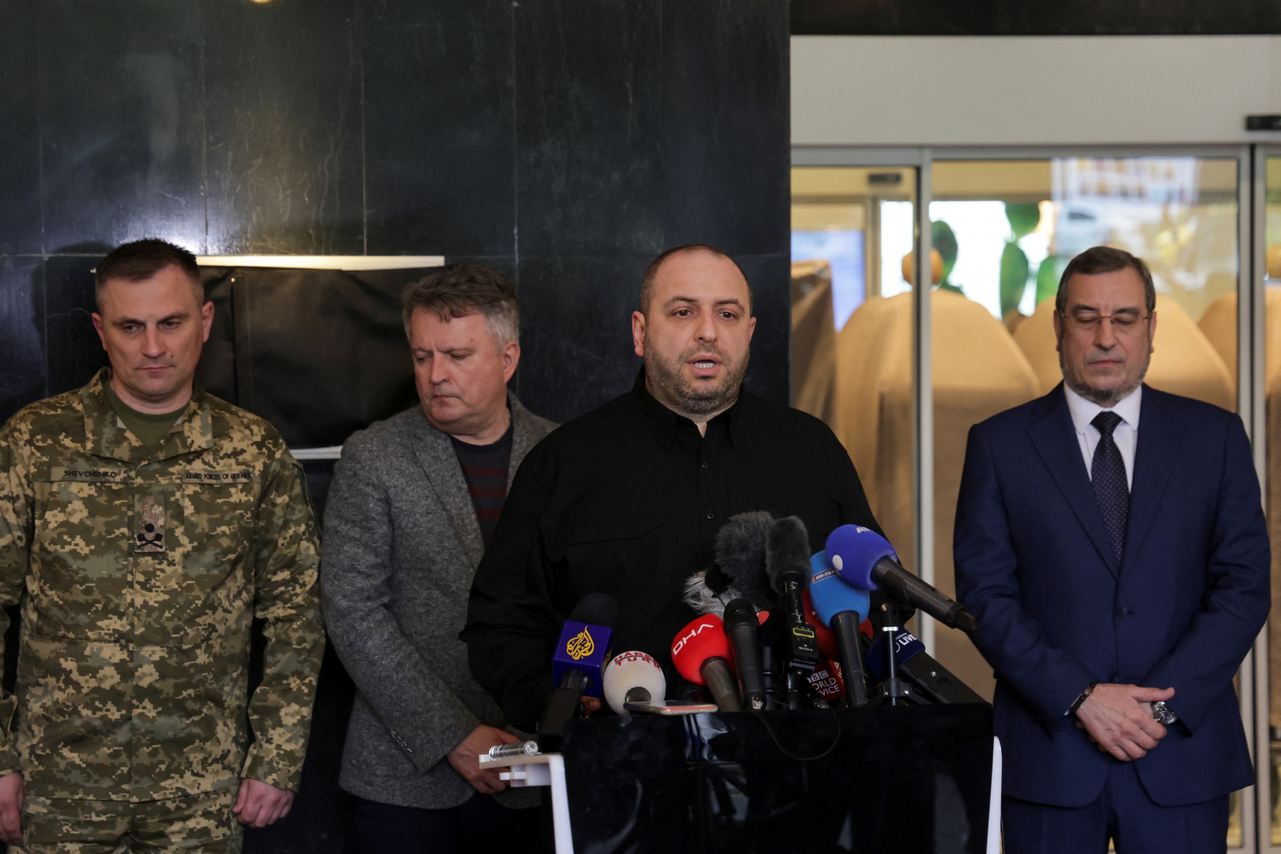 Báo Ukraine: Nga yêu cầu Kiev rút khỏi 4 vùng đã sáp nhập - Ảnh 1.