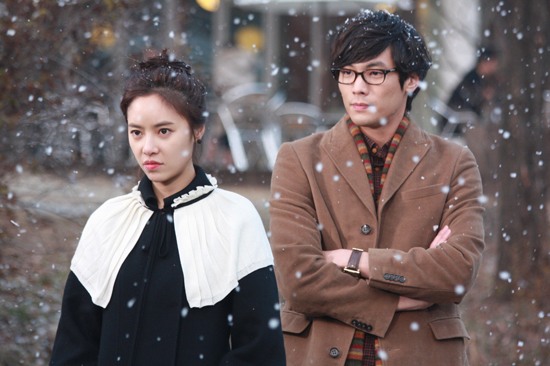 Hwang Jung Eum giữa bão scandal là ai? - Ảnh 2.