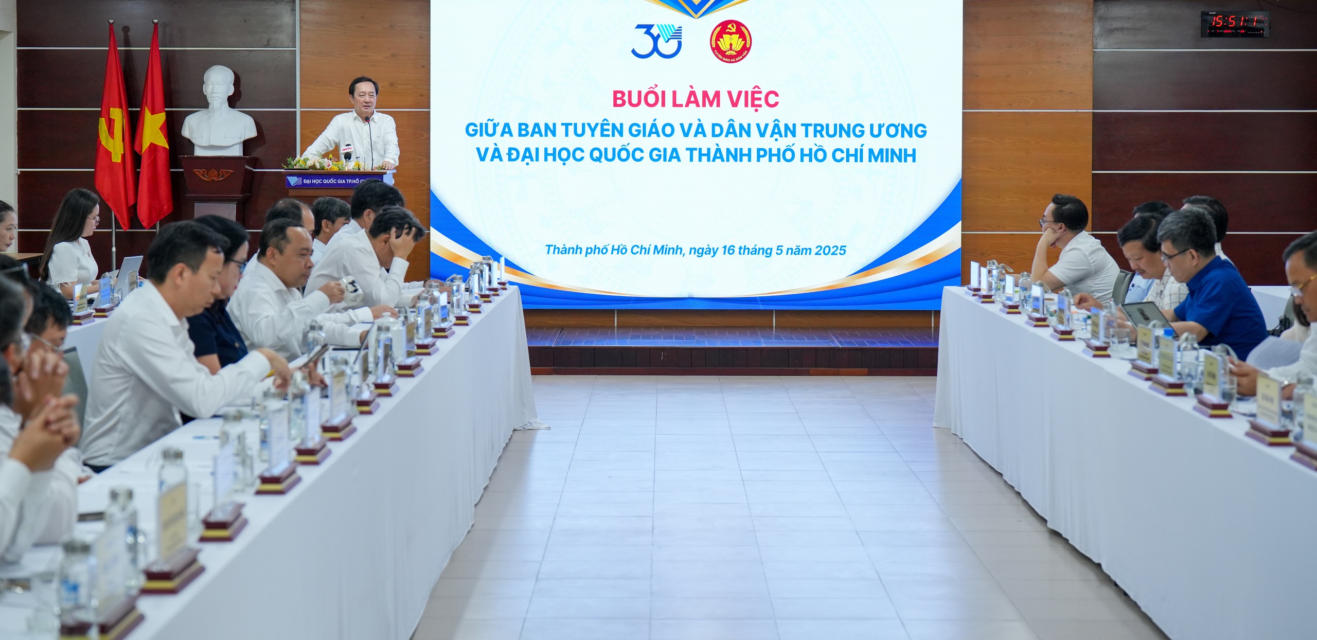 Đại học Quốc gia TP.HCM đề xuất tự xác định học phí chương trình đào tạo mới - Ảnh 1.
