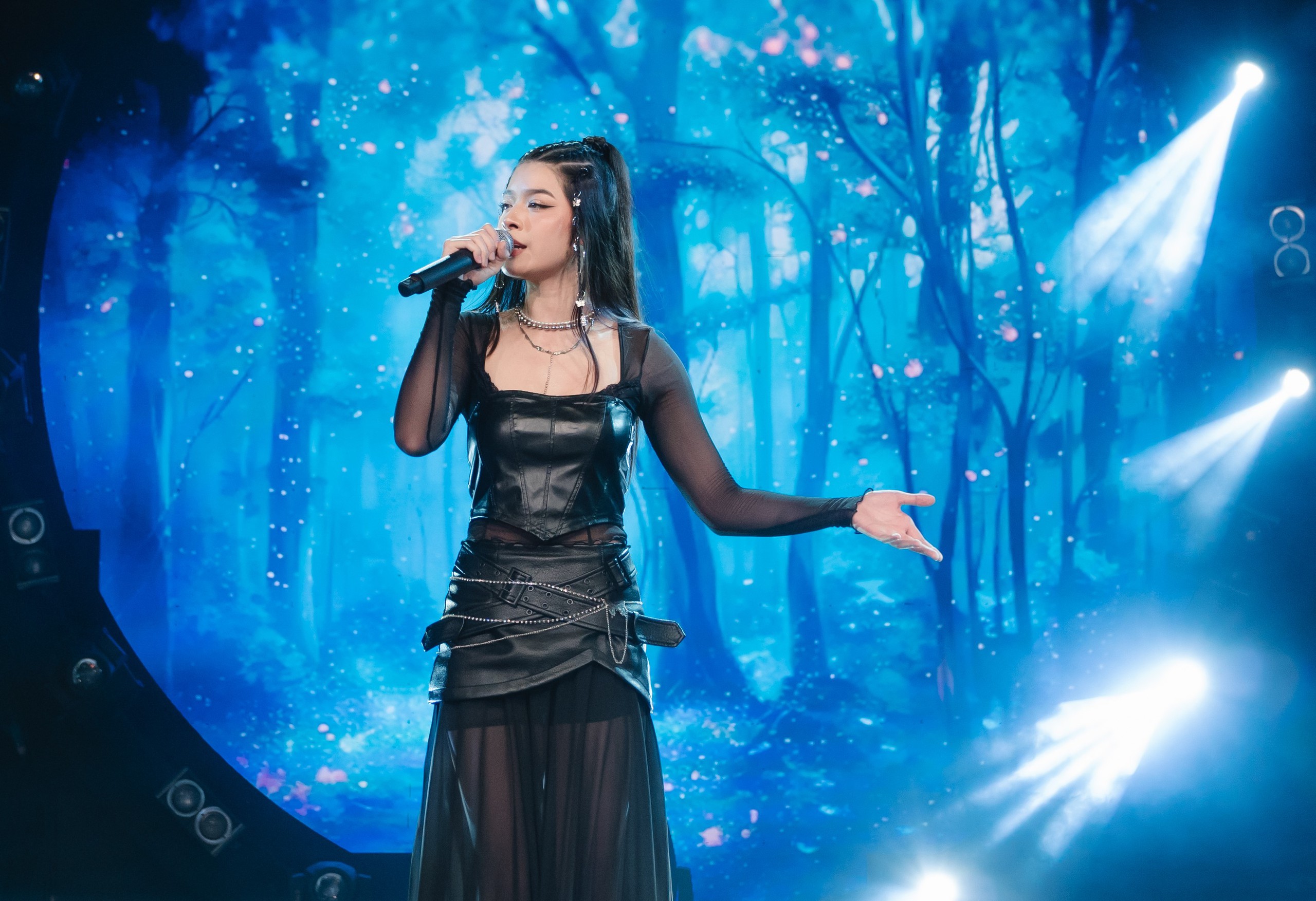 Lạc trôi - Ảnh 1.