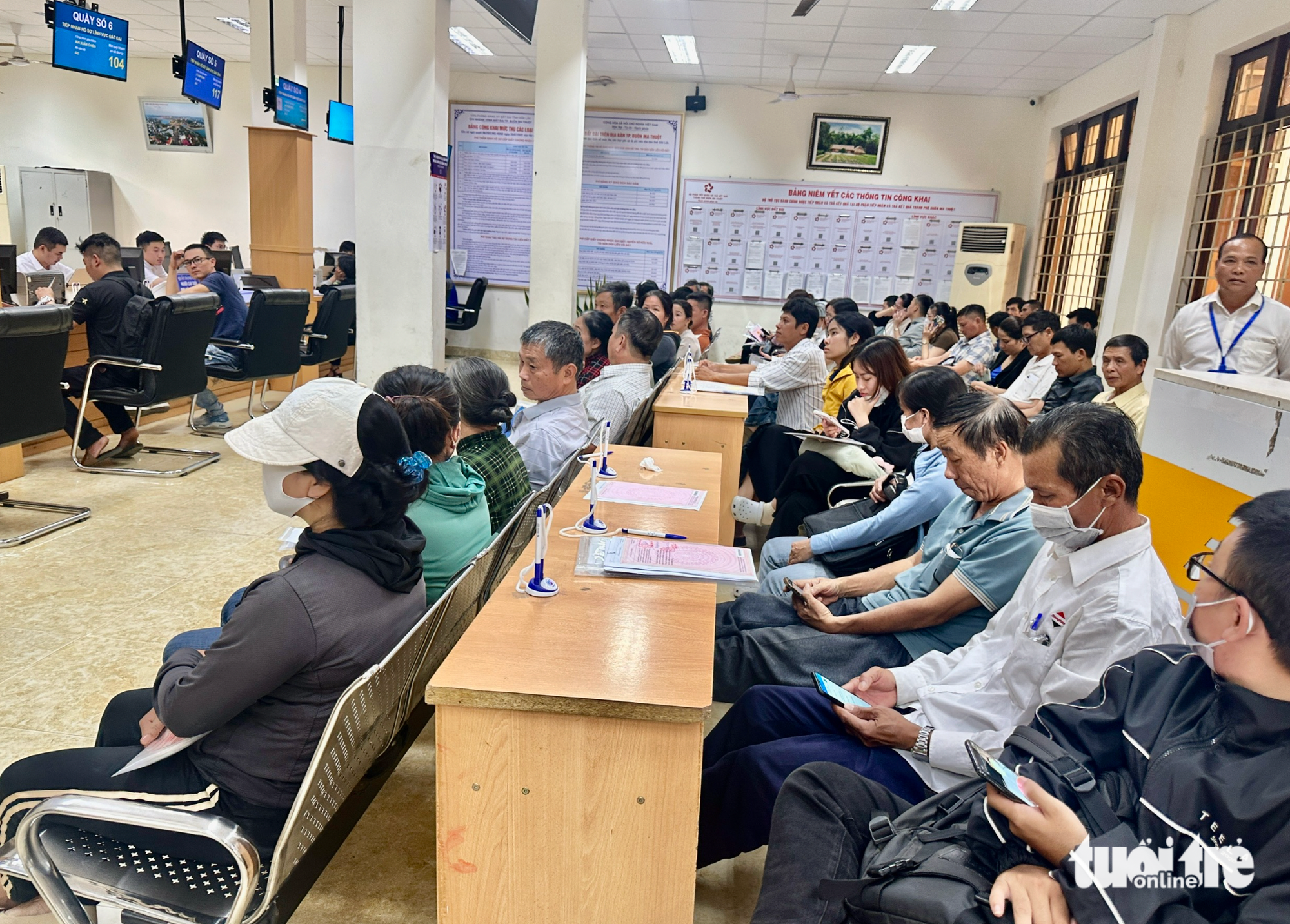 Không giải quyết nghỉ trước tuổi đối với cán bộ có năng lực khi sắp xếp bộ máy - Ảnh 2.