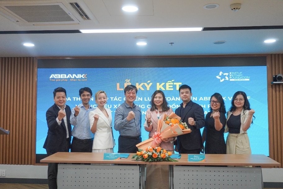 ABBANK hợp tác với SVF thúc đẩy công nghiệp sáng tạo - Ảnh 1.