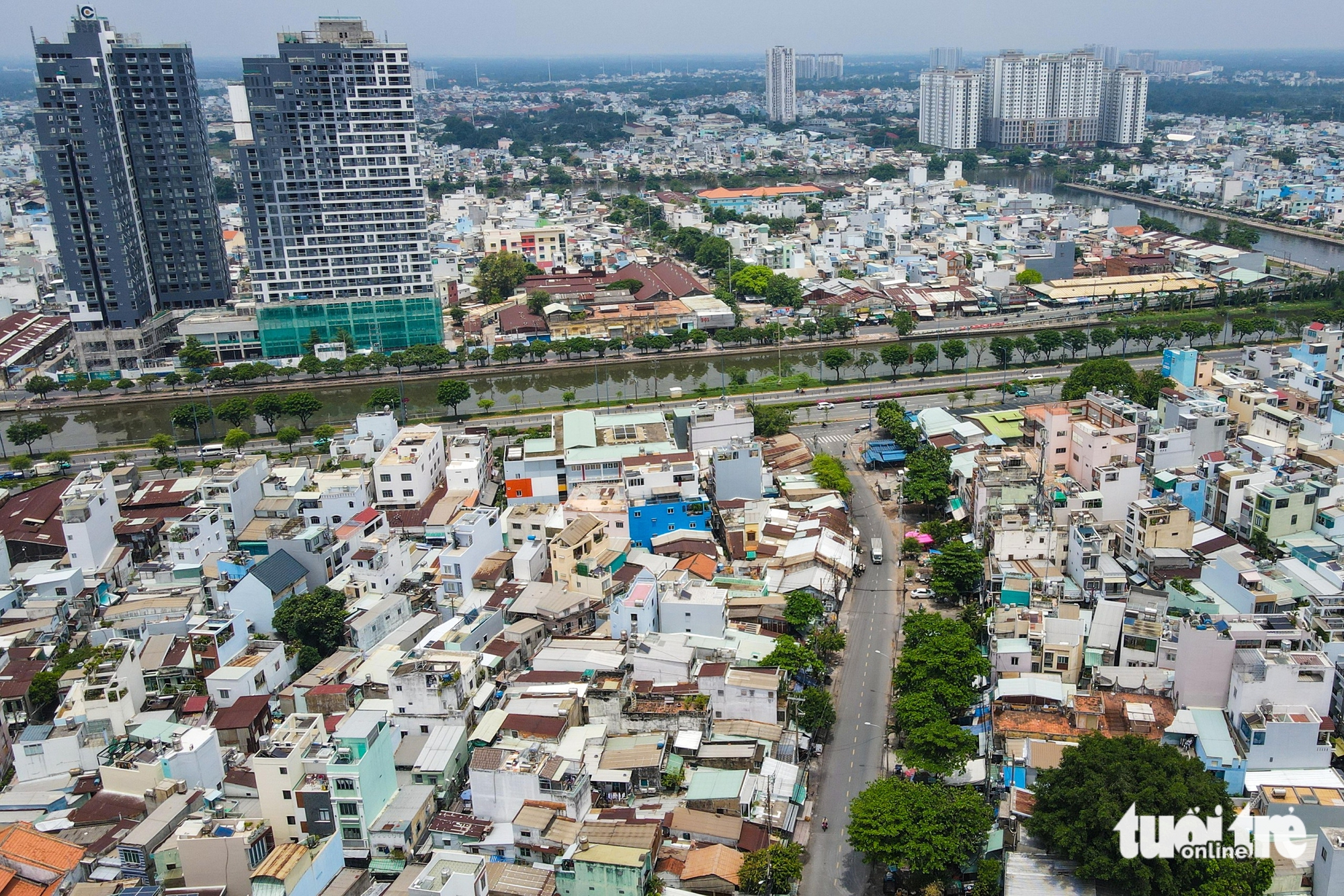 Hiện trạng dự án cầu đường Bình Tiên sau hơn 10 năm nằm chờ triển khai - Ảnh 3.