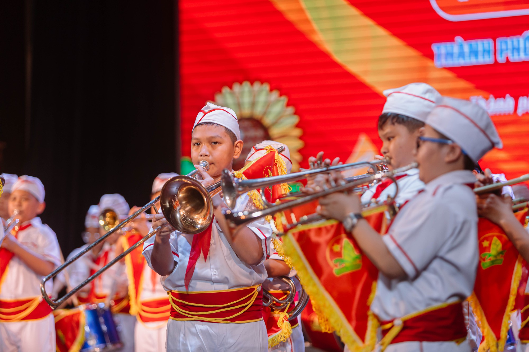 Youth Fest ngày 22-3: Các liên đội tranh tài tại Liên hoan tiếng kèn Đội ta, trao giải thưởng Hồ Hảo Hớn- Ảnh 1. Youth Fest ngày 22-3: Các liên đội tranh tài tại Liên hoan tiếng kèn Đội ta, trao giải thưởng Hồ Hảo Hớn- Ảnh 1.