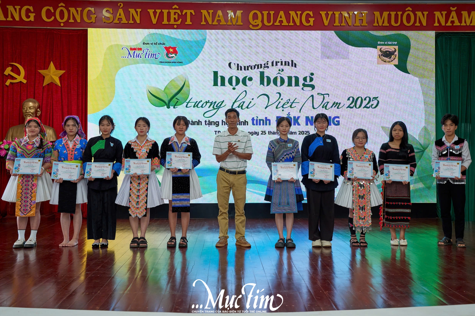 Học bổng Vì tương lai Việt Nam: Vun vén cho tương lai bằng nghị lực và niềm tin vào bản thân- Ảnh 19.