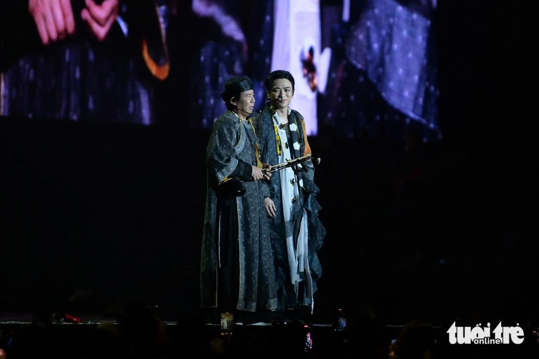 Concert All-Rounder: Soobin có nhiều điều đáng thèm muốn, 'không ai chơi lại em tôi được rồi'- Ảnh 1.