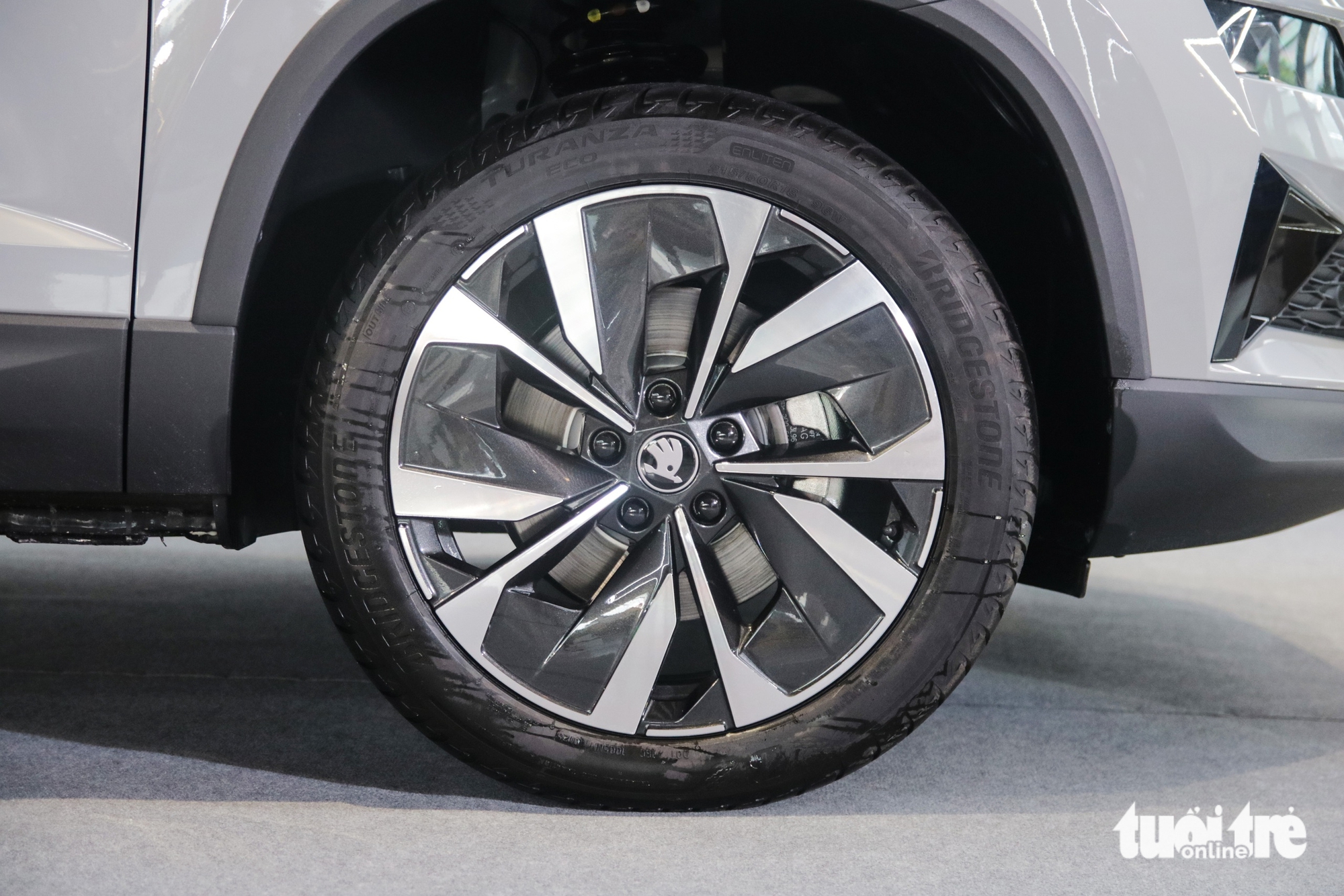 Skoda Karoq - Ảnh 13.