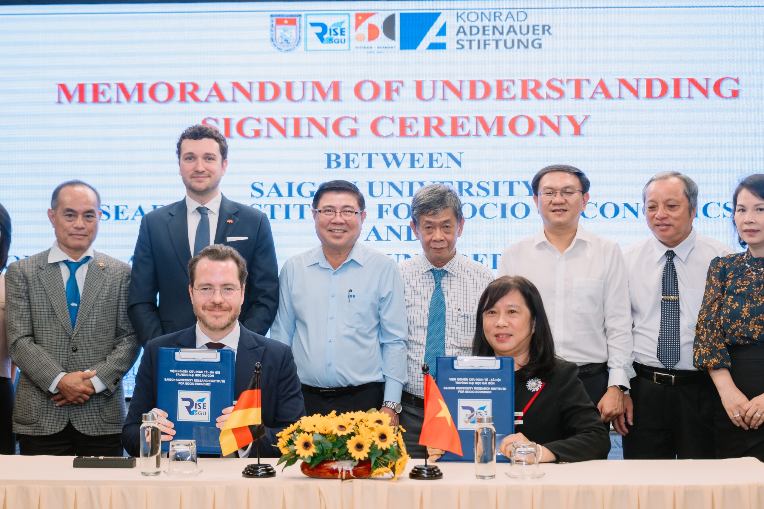 Viện Nghiên cứu kinh tế - xã hội Trường ĐH Sài Gòn hợp tác với Quỹ KAS của Đức - Ảnh 1.