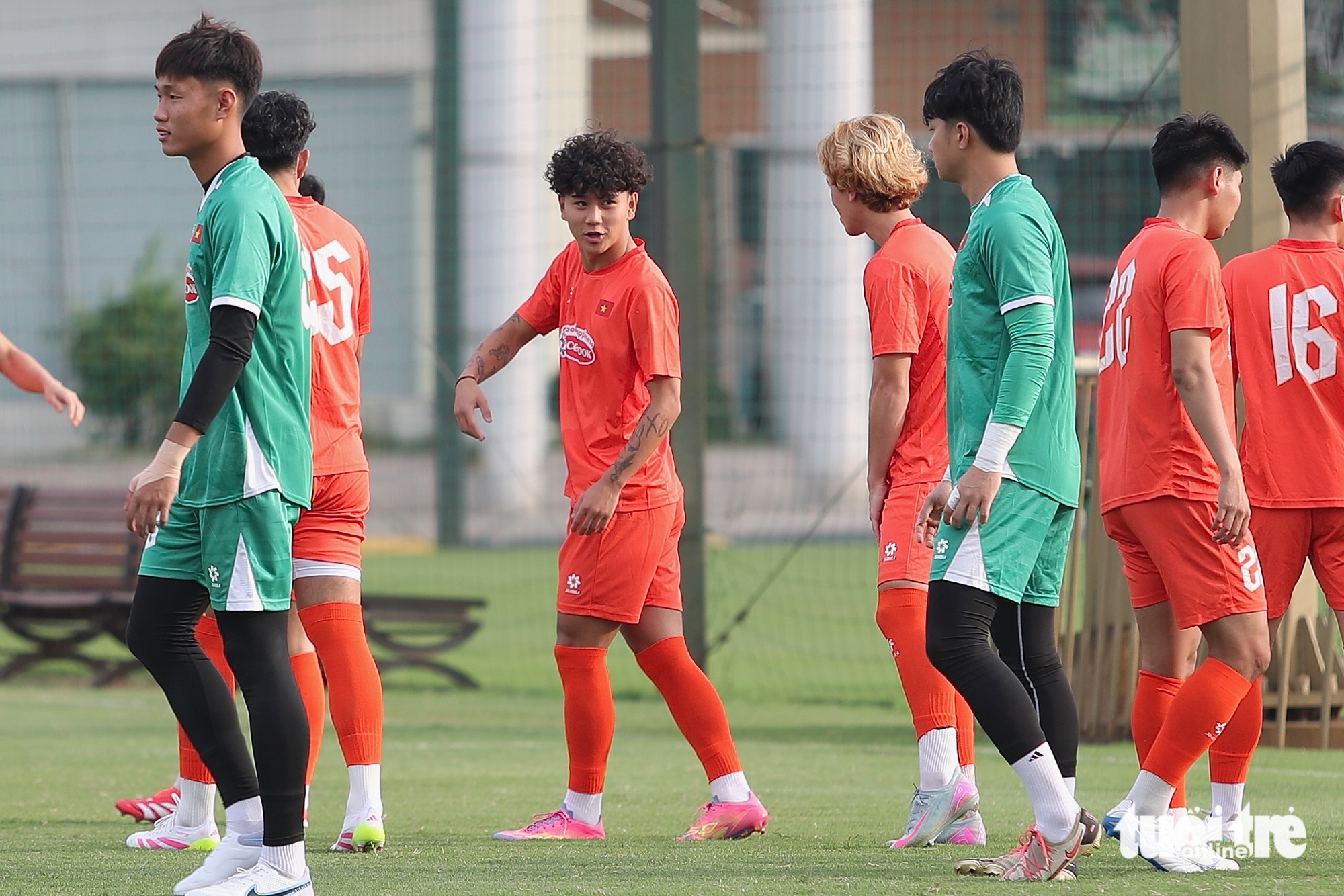 bùi alex - Ảnh 1.