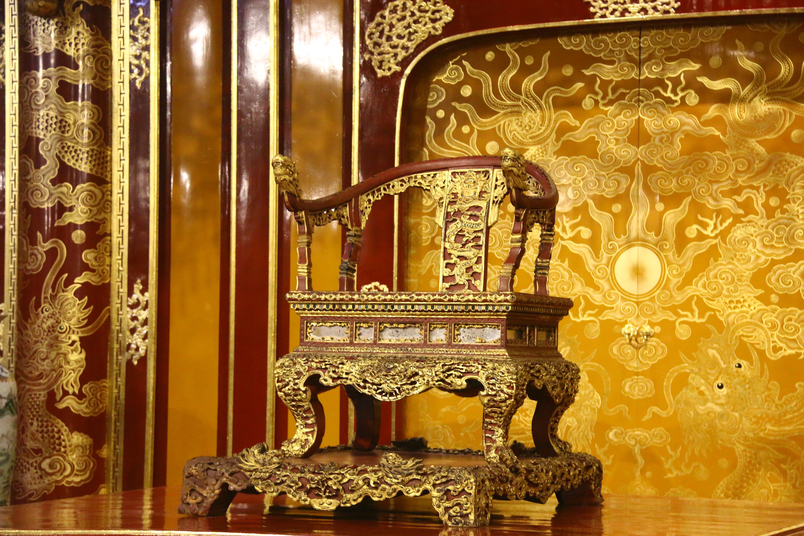 NGAI VÀNg - Ảnh 1.