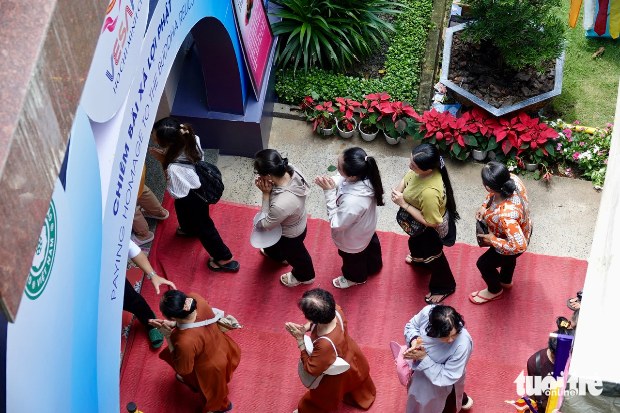 Thay đổi lịch chiêm bái xá lợi Đức Phật: Người dân có thể đến nửa đêm - Ảnh 5. xá lợi - Ảnh 5.