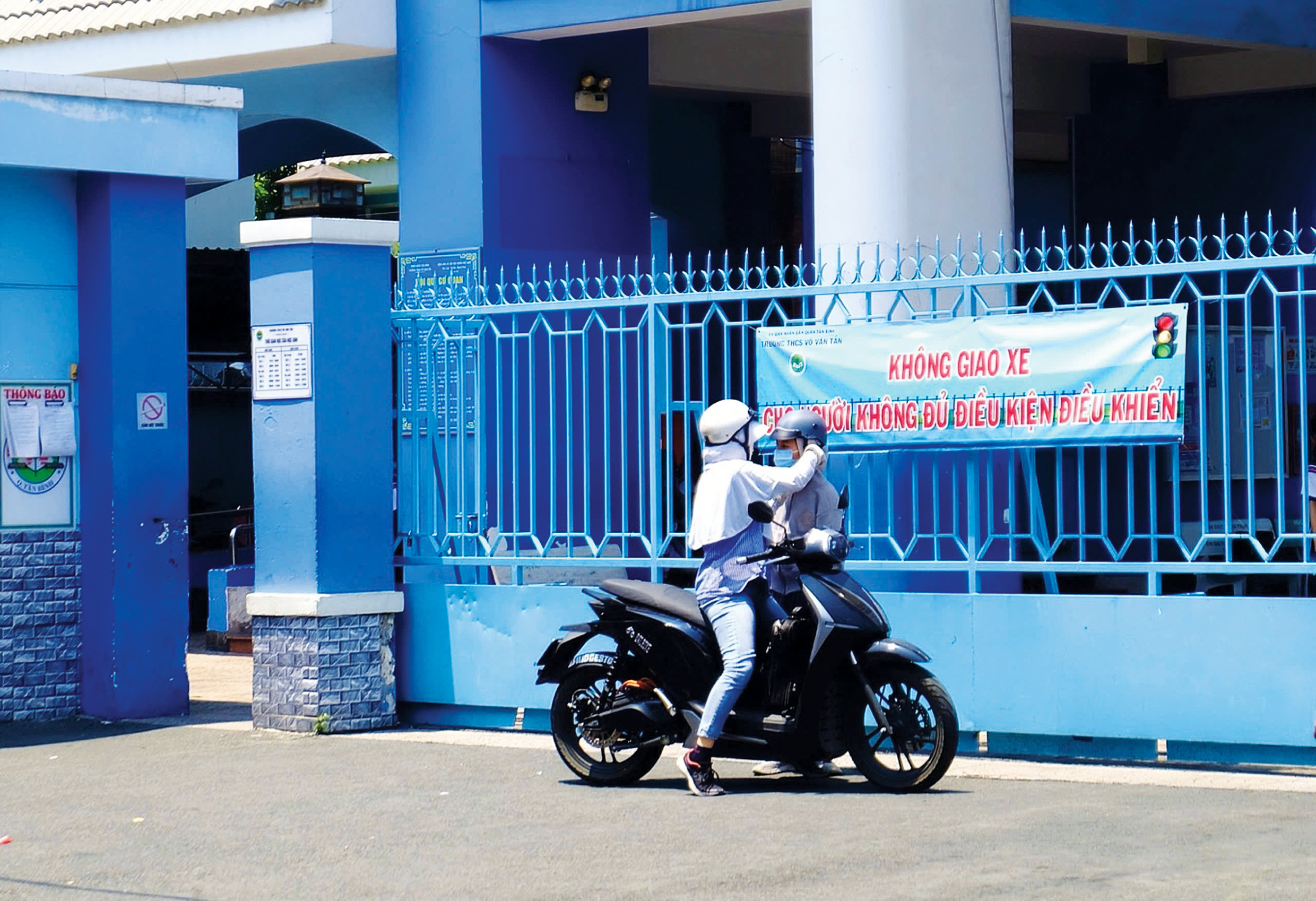 6 lưu ý dành cho teen khi ra đường vào mùa nắng nóng- Ảnh 1.