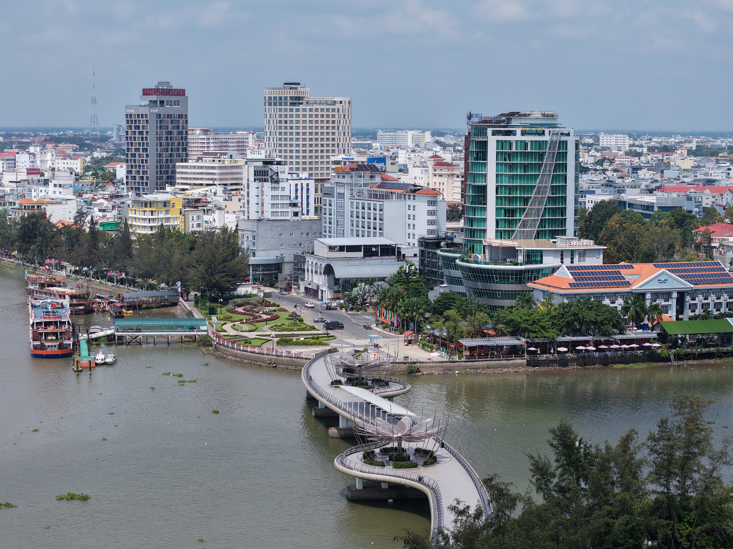 Sau sáp nhập, Cần Thơ dự kiến có 8 xã, phường được giữ nguyên - Ảnh 1.