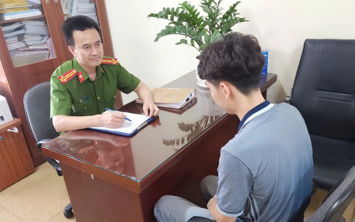 Nữ sinh mất gần 3 tỉ sau cuộc gọi tự xưng công an  - Ảnh 1.