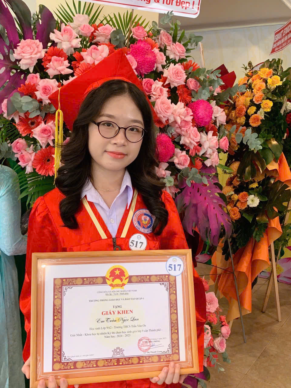 Thủ khoa chuyên Hóa Trường Phổ thông Năng khiếu luôn có bố mẹ đồng hành- Ảnh 4.