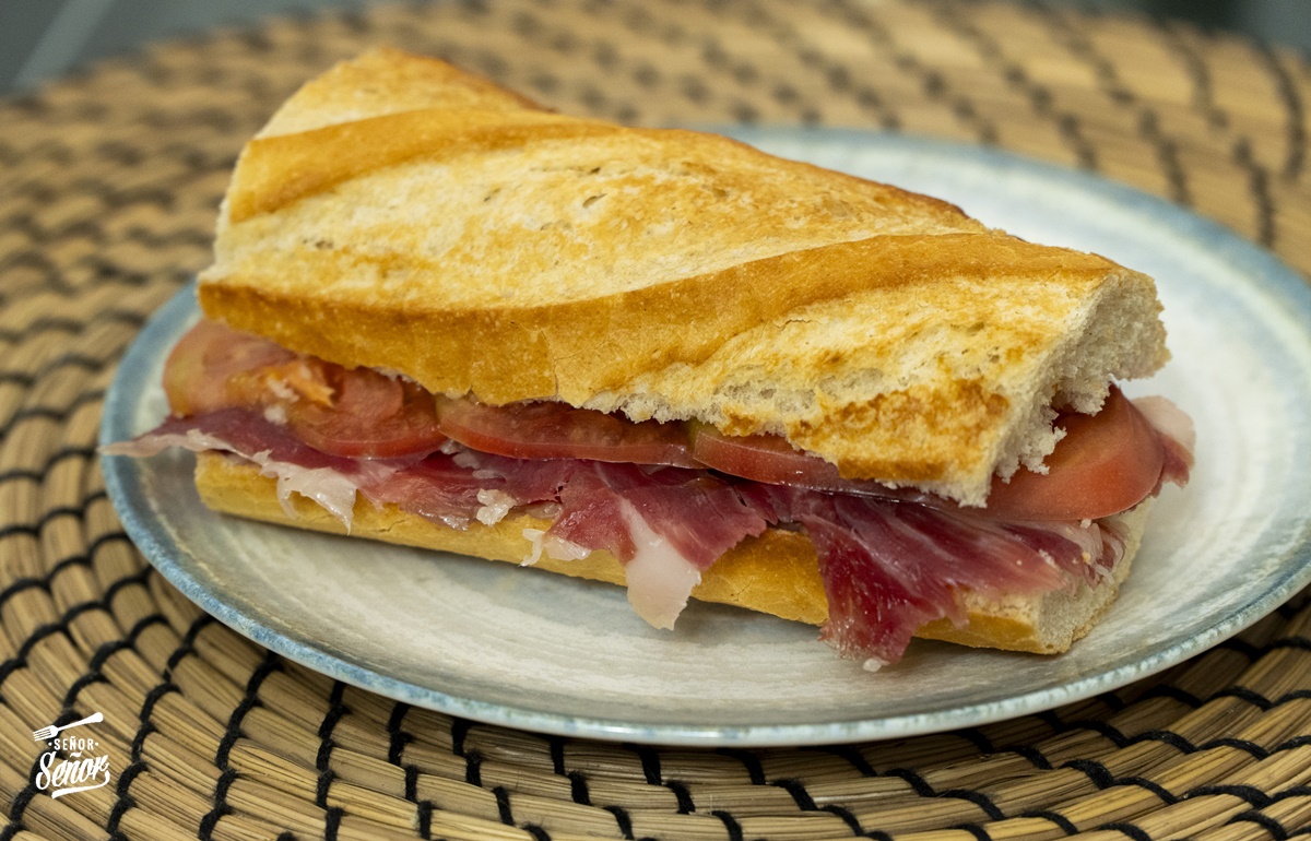 bánh mì - Ảnh 2.