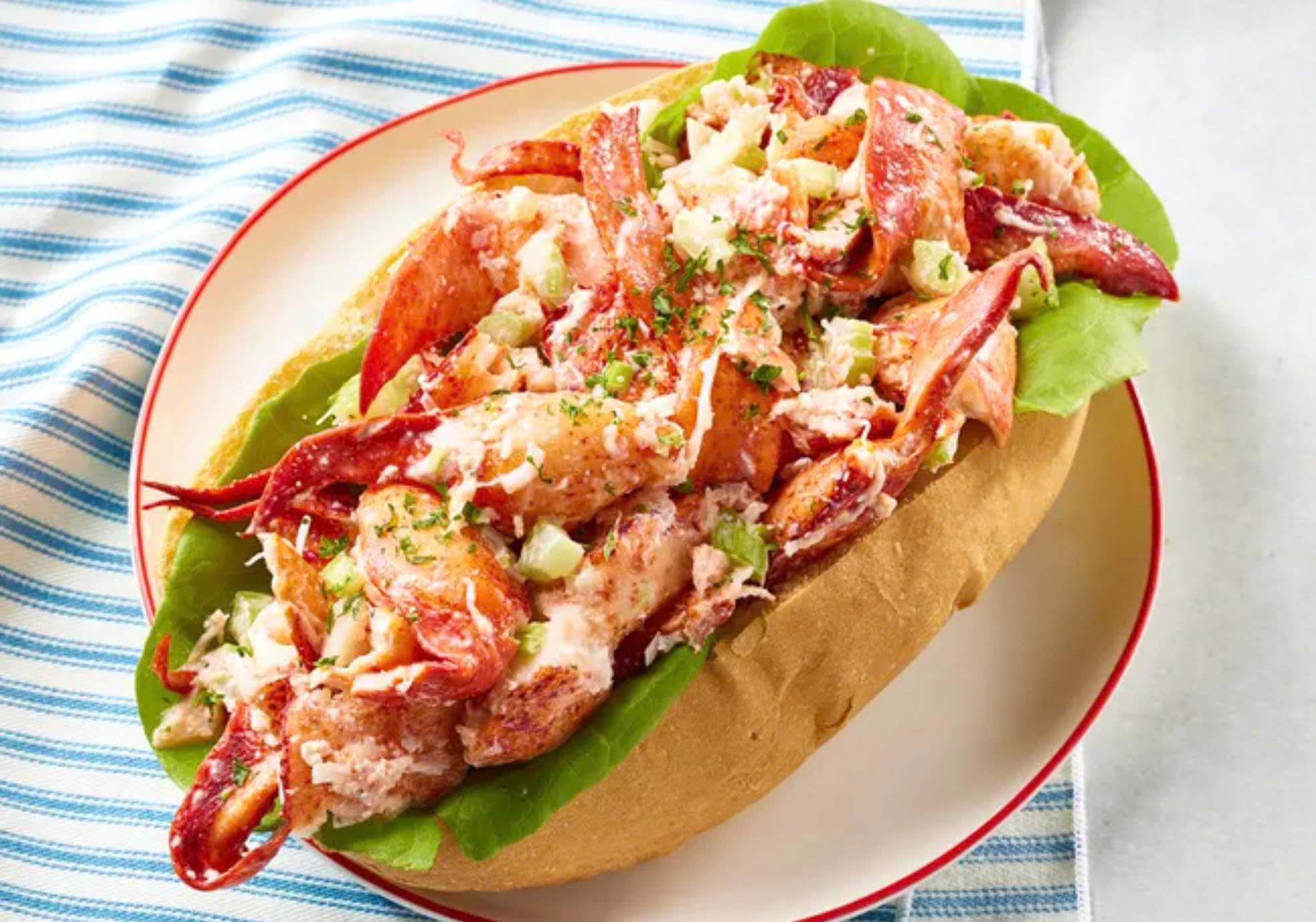 CNN gọi bánh mì Việt Nam là 'hiện tượng toàn cầu', top 25 bánh mì kẹp ngon nhất thế giới - Ảnh 6.