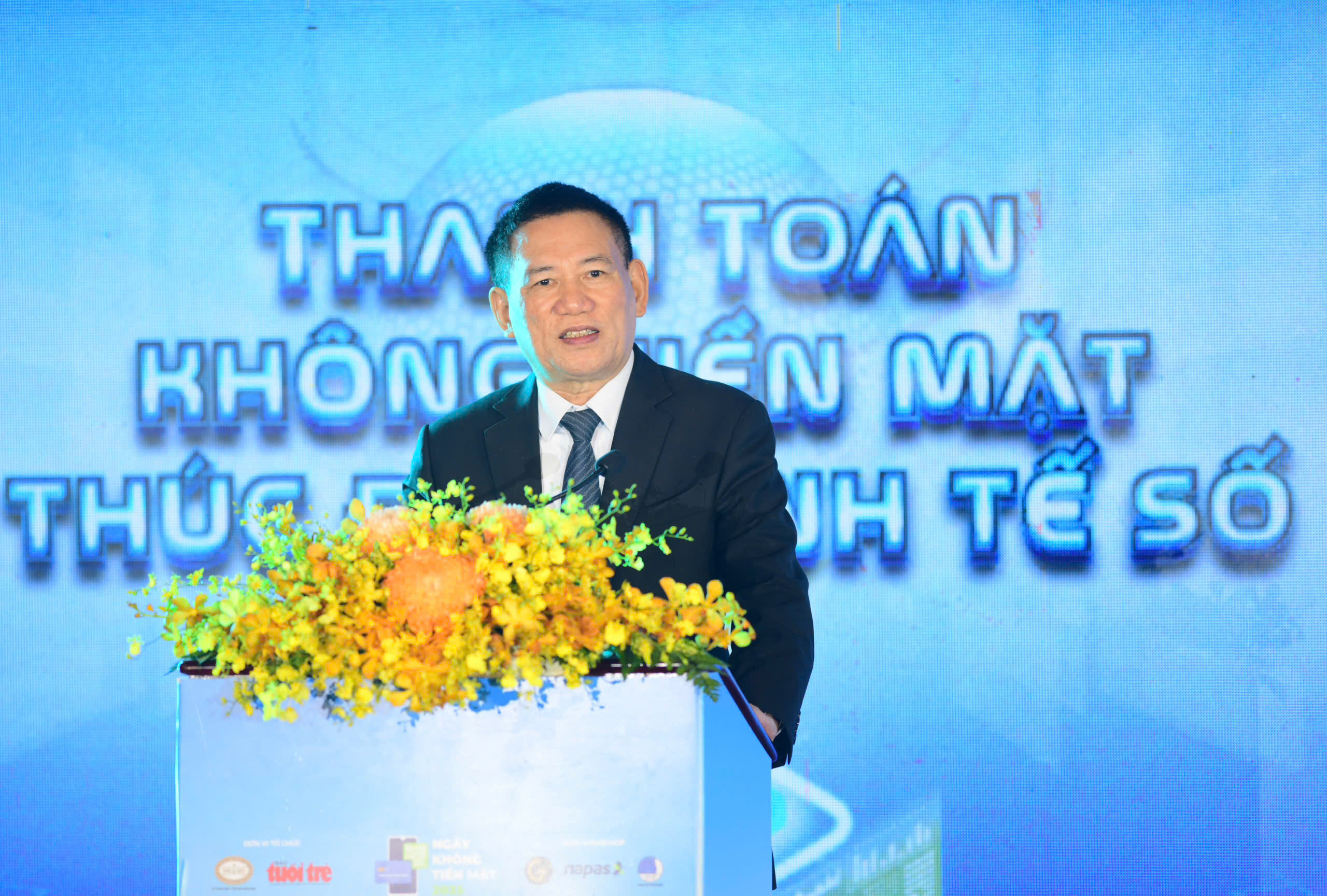 không tiền mặt - Ảnh 2.