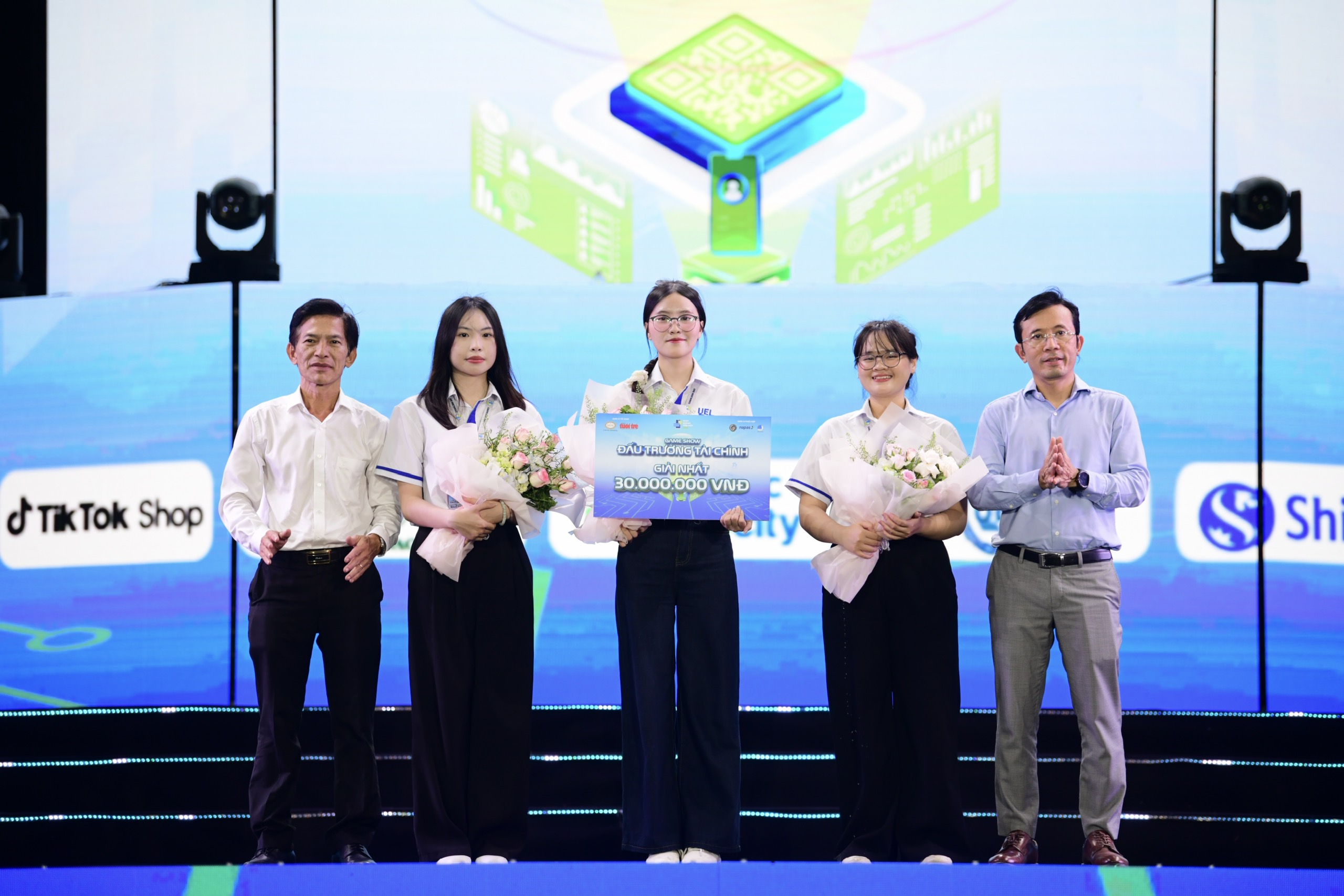 lễ hội không tiền mặt - Ảnh 3.