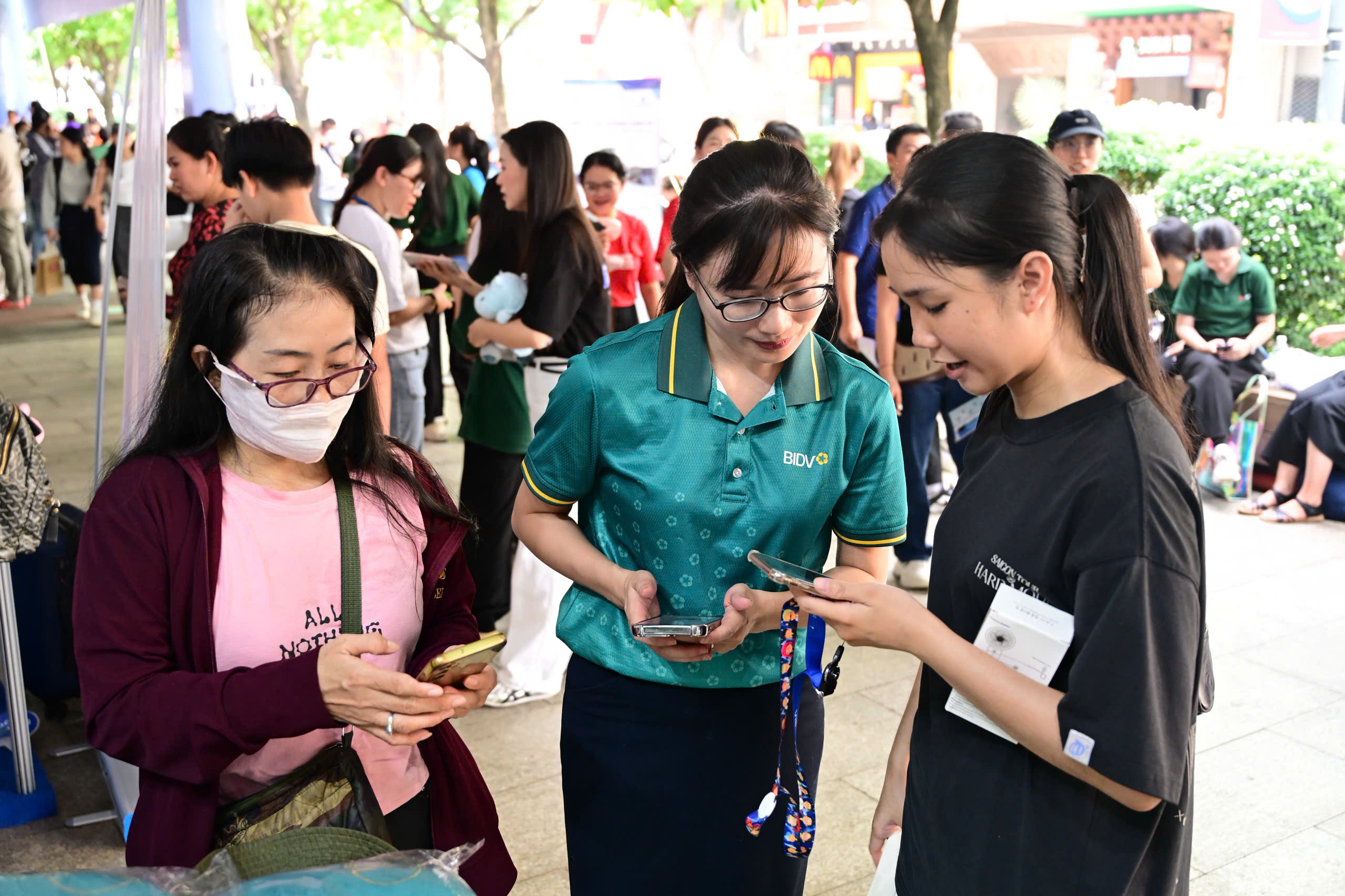 Ngày không tiền mặt 2025 - Ảnh 2.