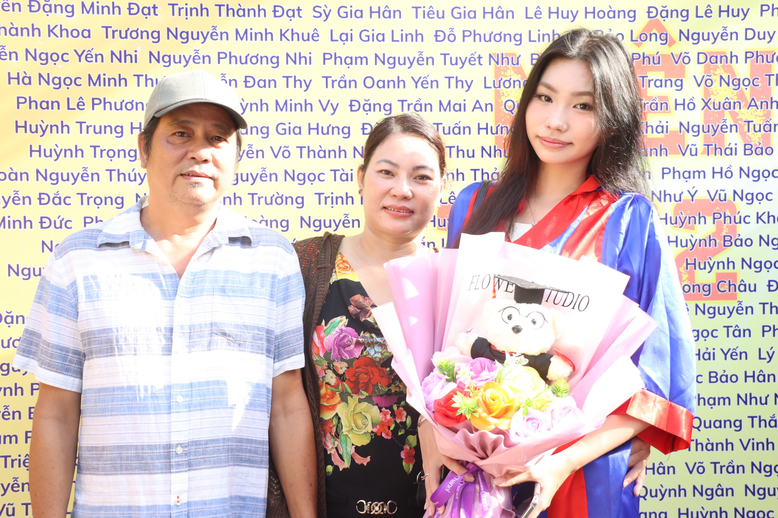 Lễ tri ân và trưởng thành tại Trường THPT Ten Lơ Man: Hãy sống tử tế và biết yêu thương - Ảnh 5.