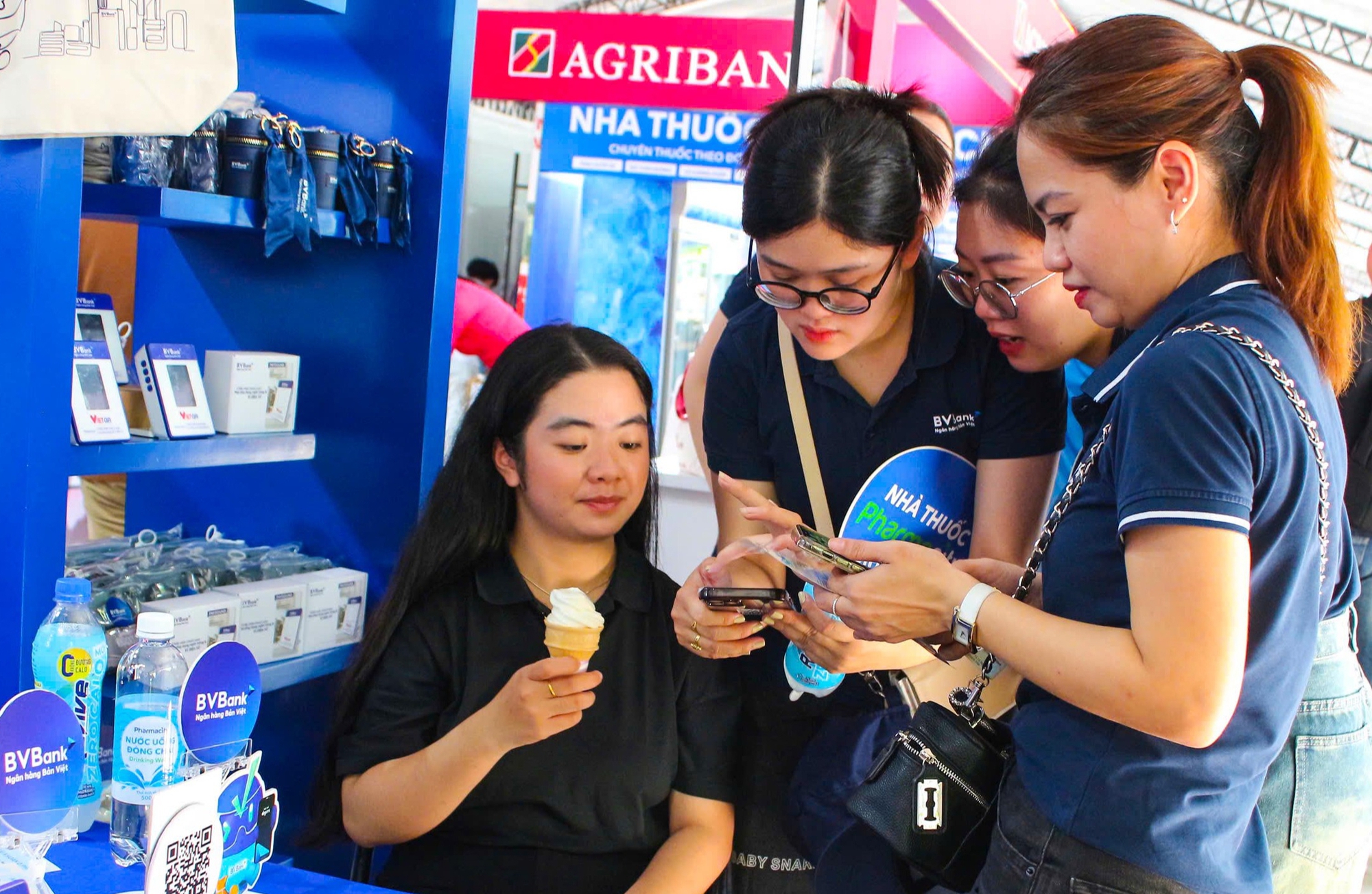 Lễ hội Ngày không tiền mặt 2025 trong mắt sinh viên Truyền thông sáng tạo - Ảnh 9.