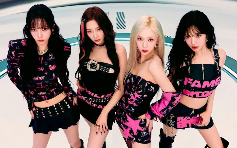 Nghệ sĩ solo thống trị các bảng xếp hạng, thời đại của nhóm nhạc K-pop đã qua? - Ảnh 1. K-pop - Ảnh 1.