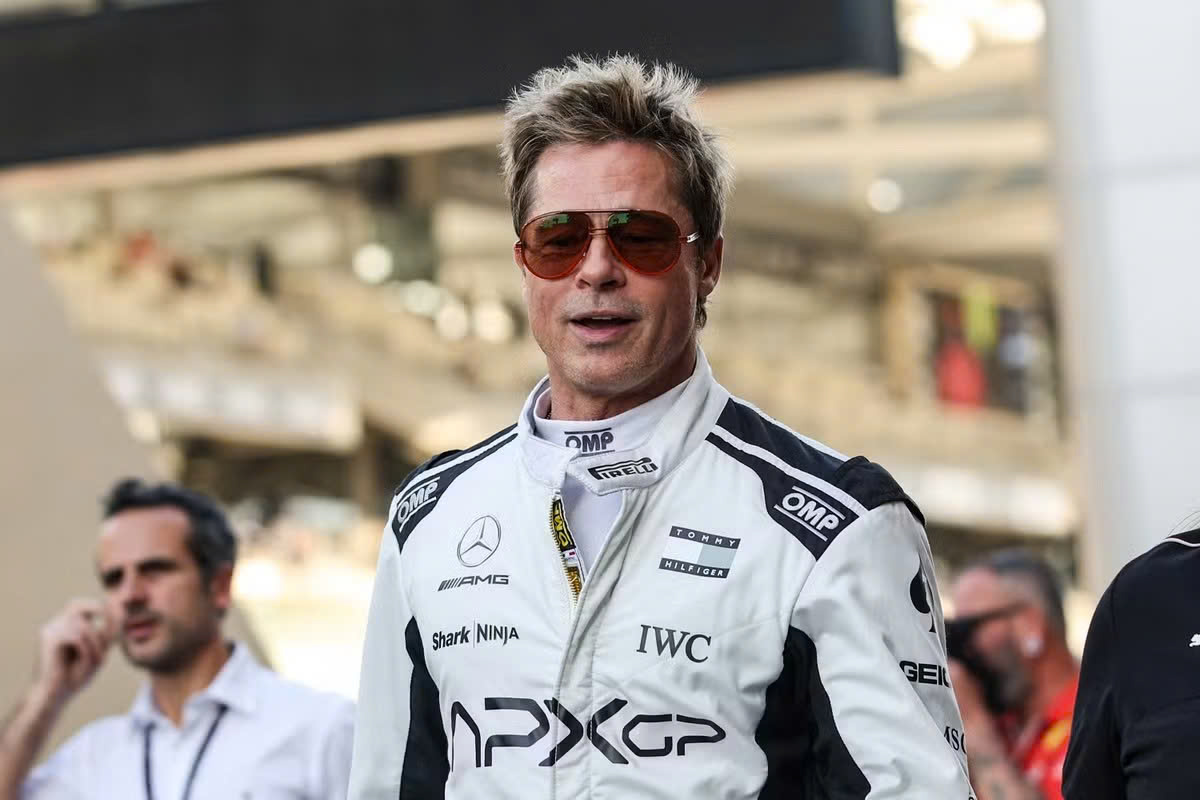 Film laris F1 garapan Brad Pitt memicu tren mode cepat - Foto 2. F1 - Ảnh 2.