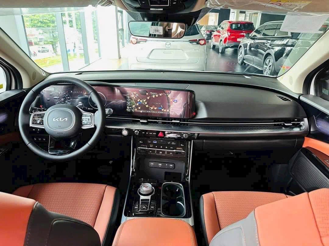 Kia Carnival - Ảnh 5.