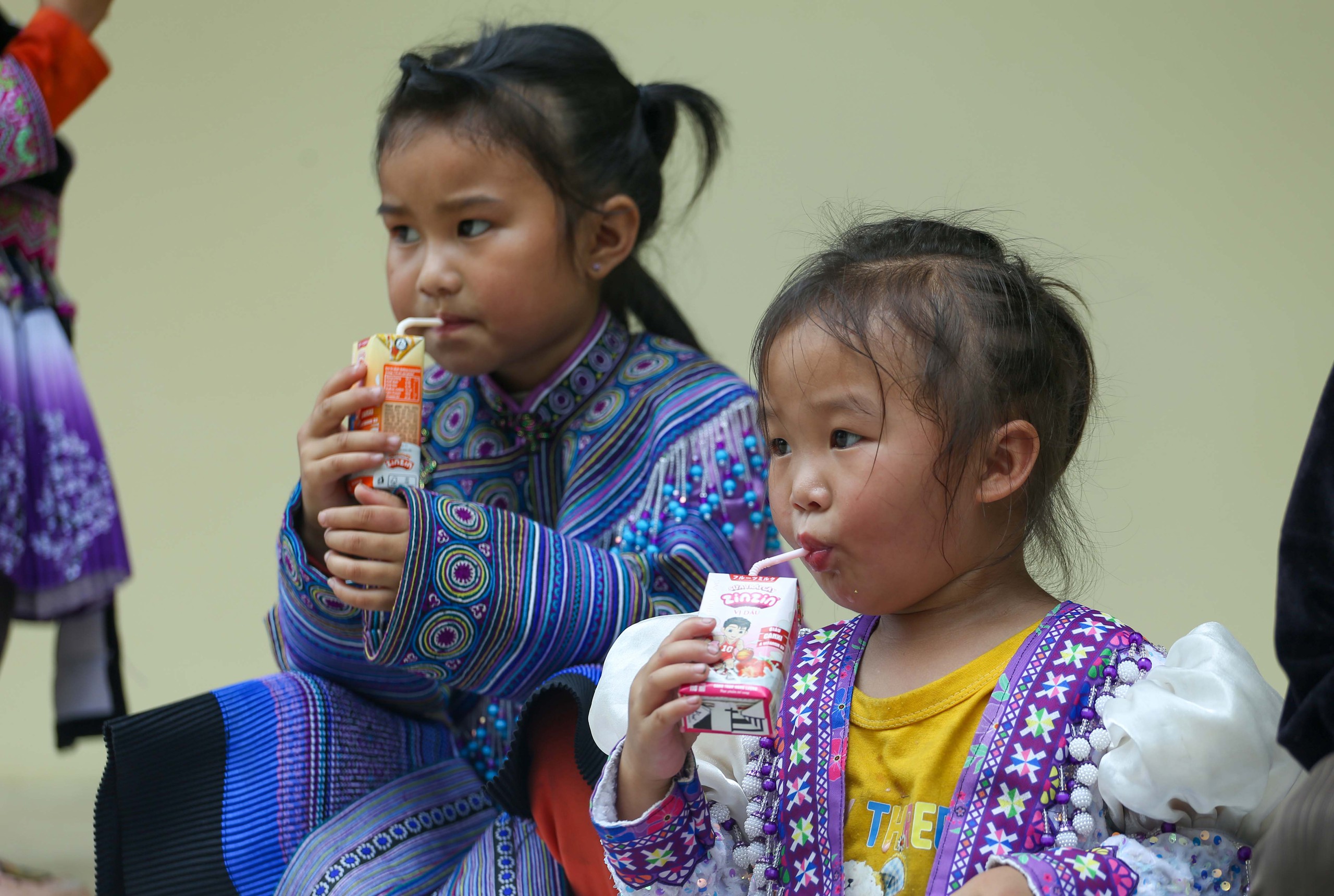 Từ đóng góp của bạn đọc Tuổi Trẻ, khánh thành trường mầm non ở Lào Cai bị ảnh hưởng mưa bão Yagi - Ảnh 12.