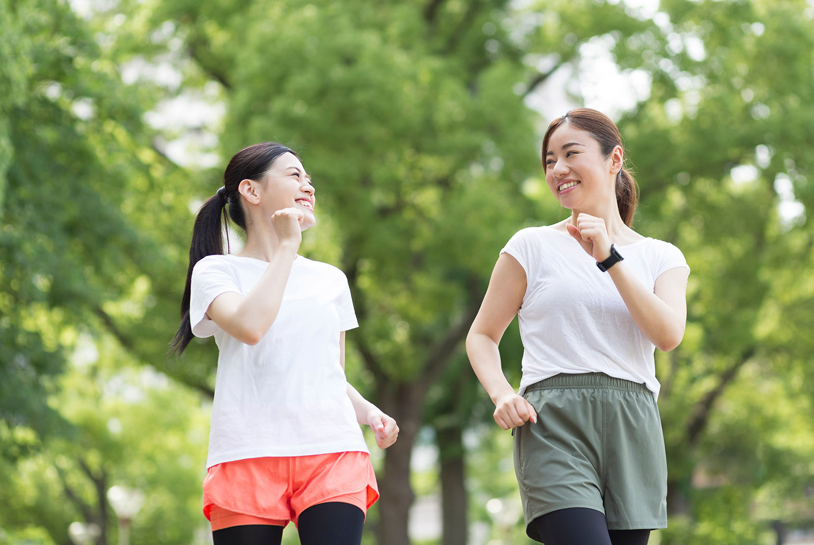 Có nên đi bộ thật nhanh? - Ảnh 1.