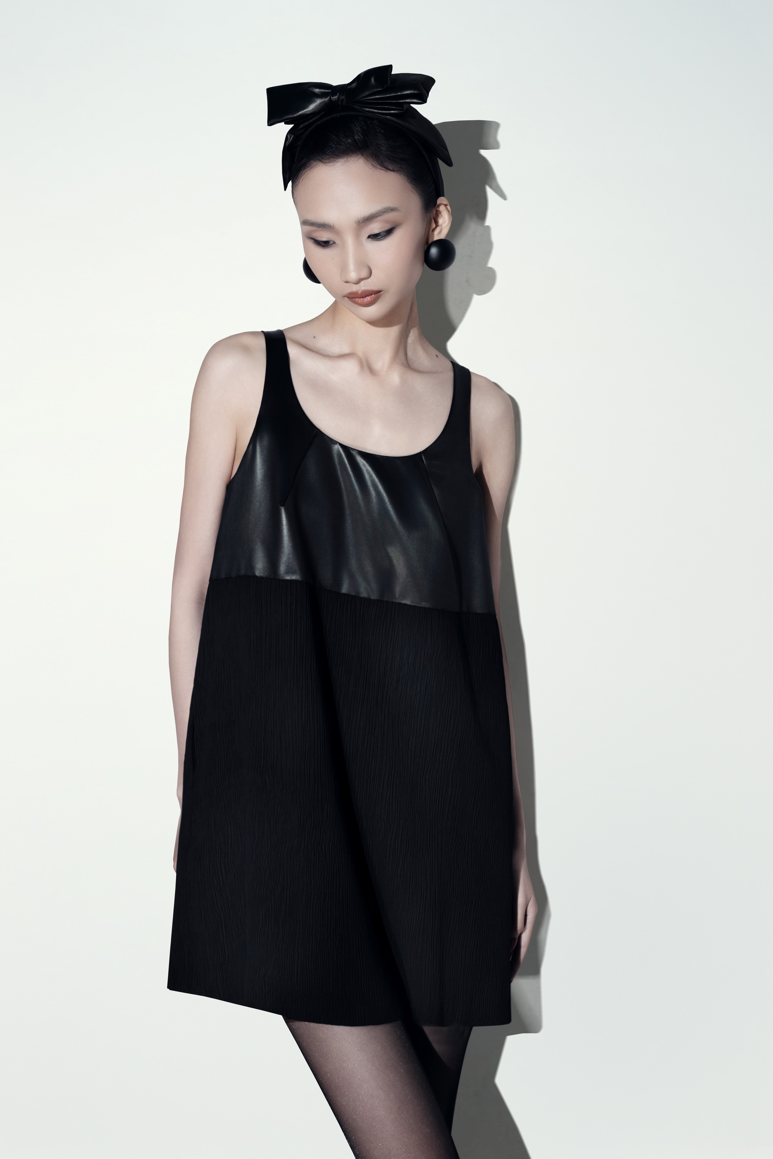 Många internationella stjärnor föredrar Cong Tris Lanh My A-klänning - Foto 5. Công Trí - Ảnh 5.