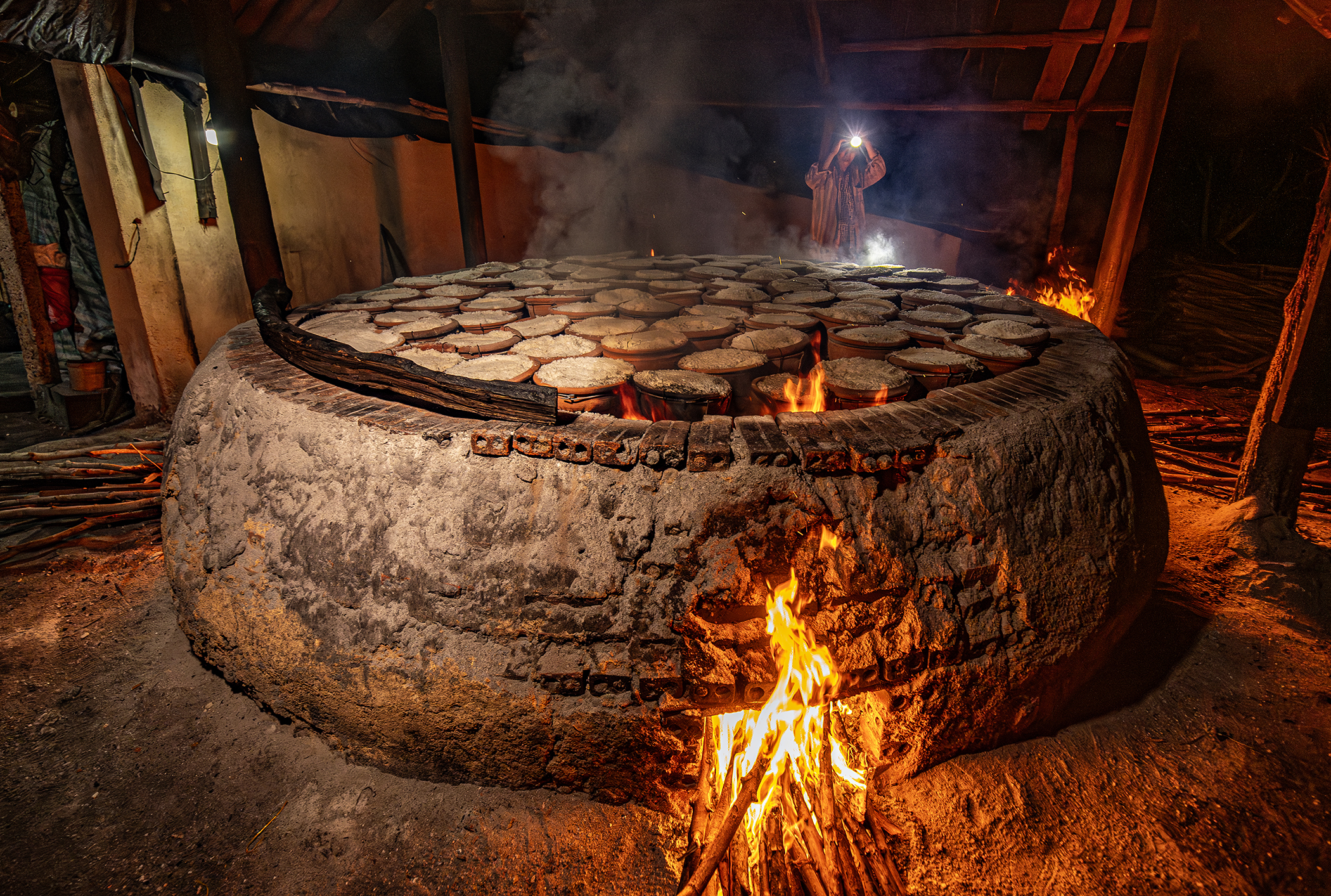 150 سال پرانے نمکین گاؤں میں رات بھر گھر پر رہیں - تصویر 5۔ muối - Ảnh 5.