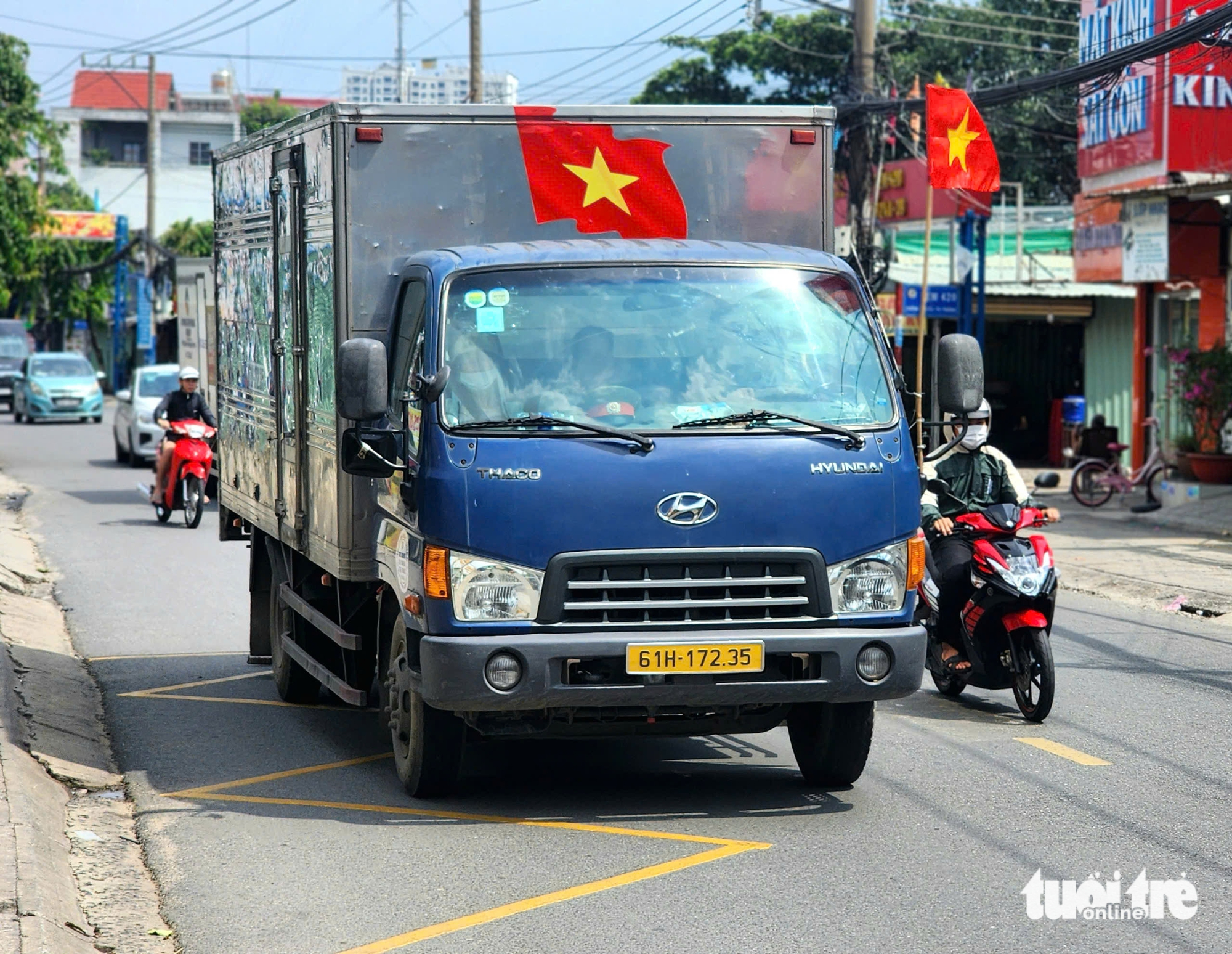 vá xe - Ảnh 4.