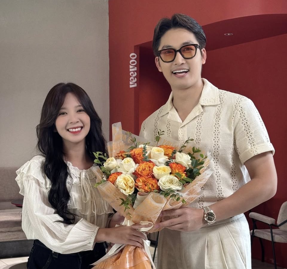 Đình Tú - Ngọc Huyền công khai yêu; Bạn đọc lên tiếng khi biên tập viên bảo bị lừa - Ảnh 2. Đình Tú - Ảnh 2.