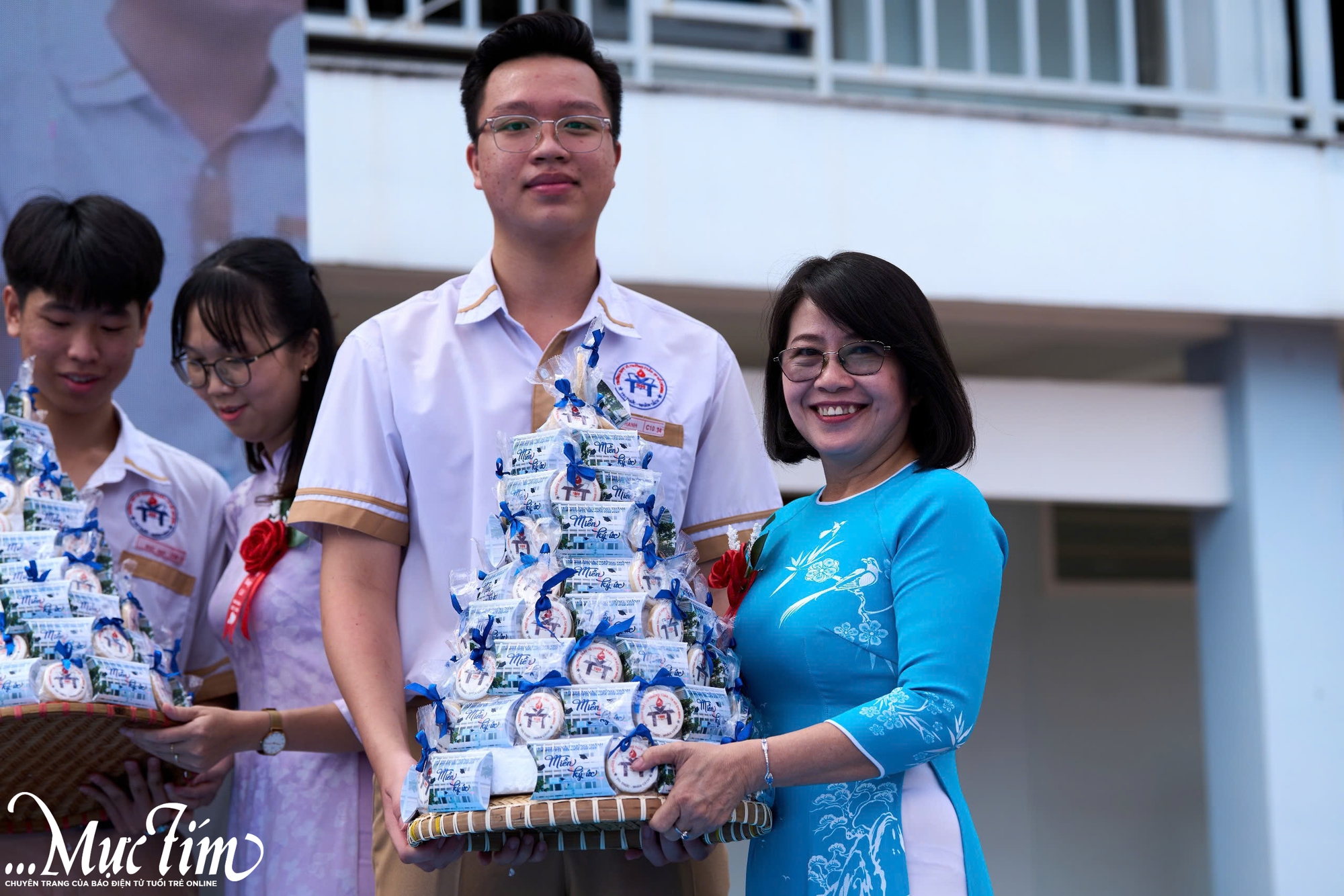 Miền ký ức của học sinh lớp 12 Trường THPT Võ Trường Toản- Ảnh 18.