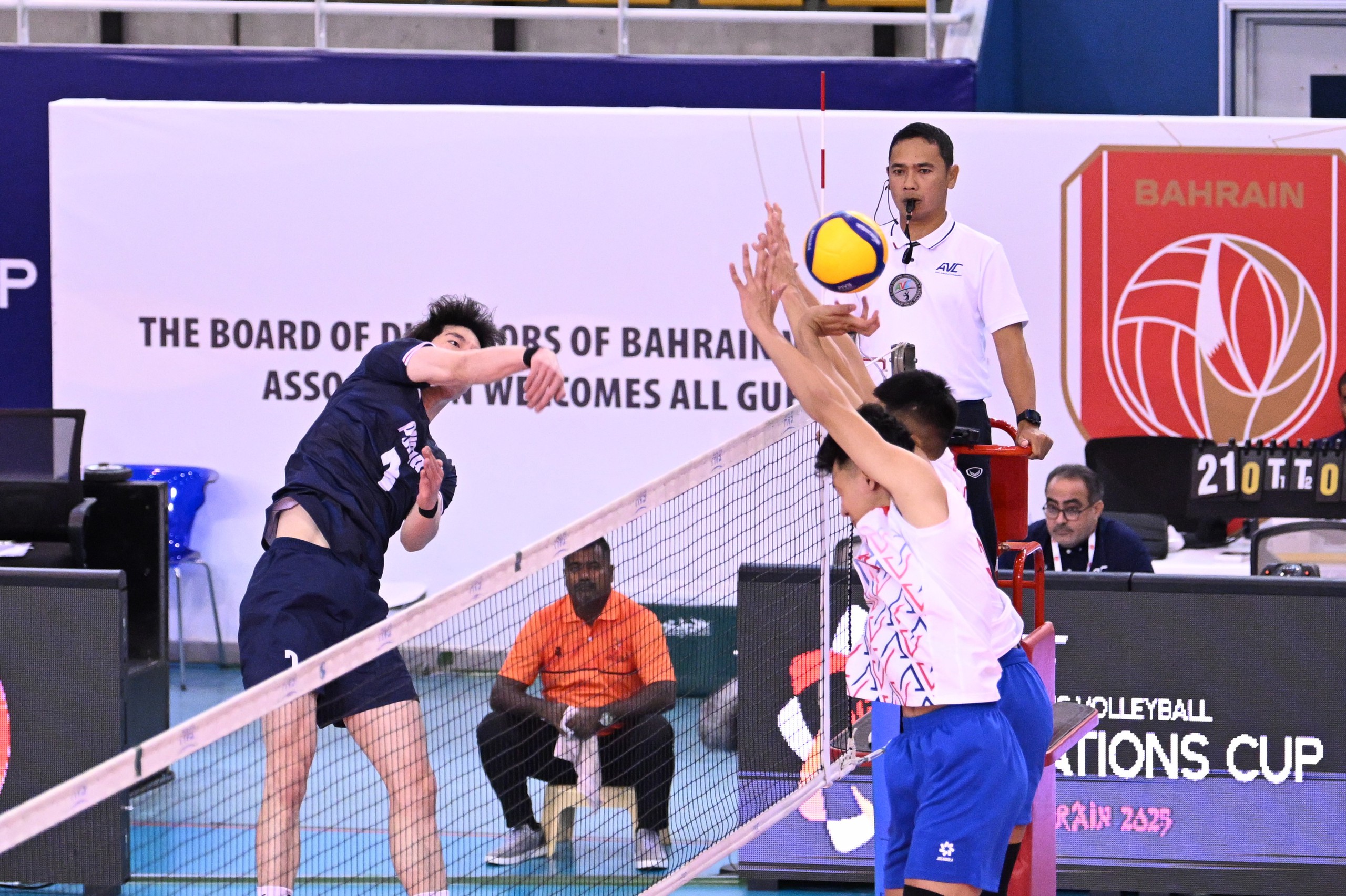 bóng chuyền nam Việt Nam - Ảnh 4.