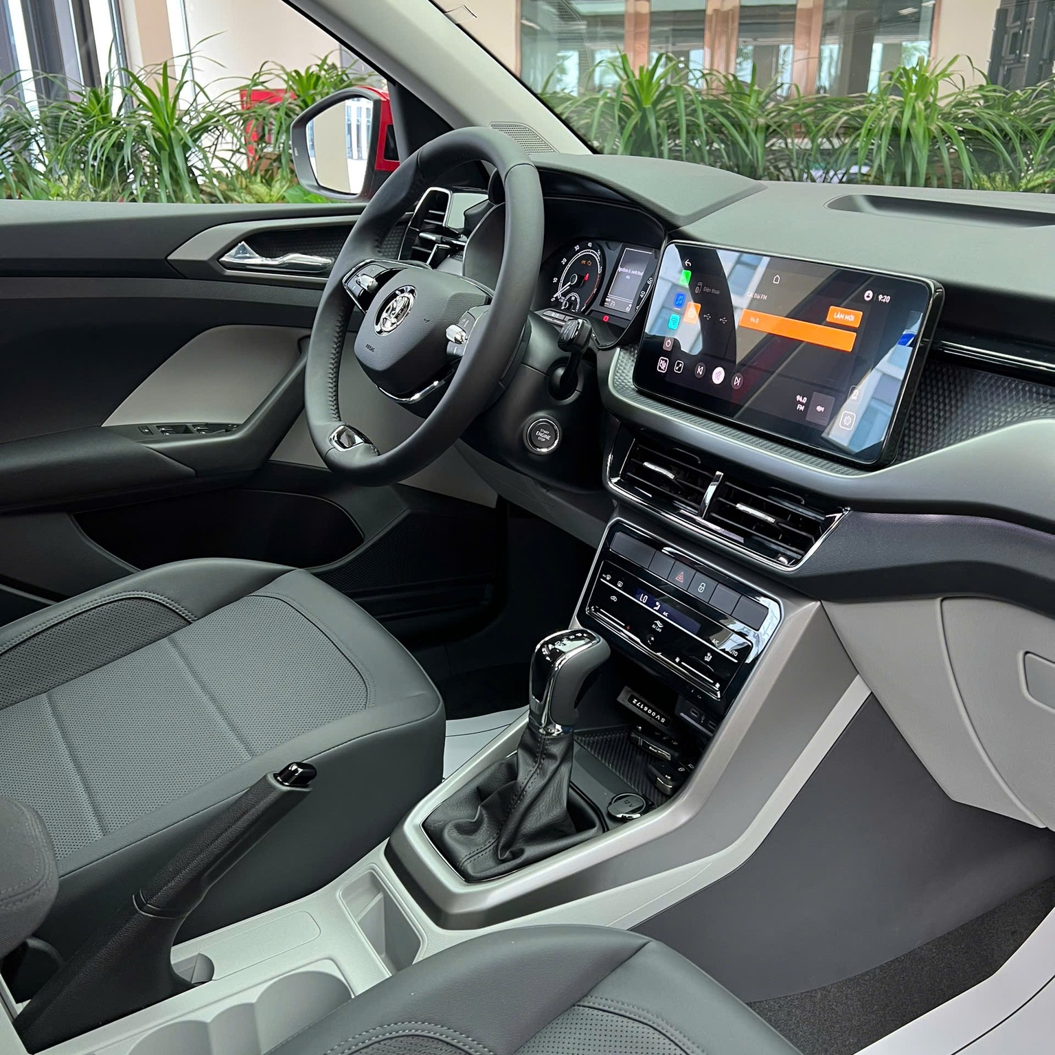 Ảnh thực tế 2 bản Skoda Kushaq tại Việt Nam: Giá dự kiến từ dưới 600 triệu đồng, ra mắt tháng này cạnh tranh Xforce, Creta- Ảnh 9. Skoda Kushaq - Ảnh 8.